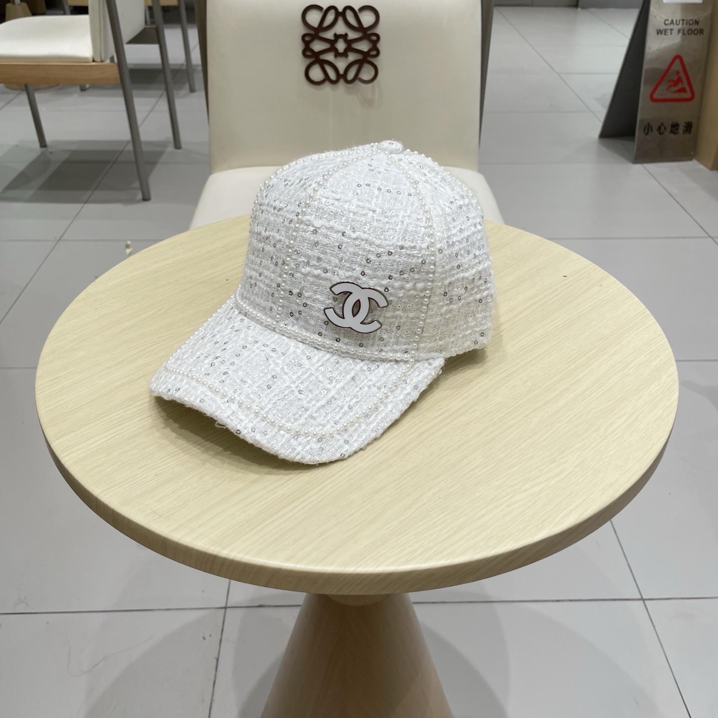  CHANEL 香奈儿 秋冬新款棒球帽 珍珠重工制作大气👈🏻👍休闲时尚👩潮流又有范👍百搭款！