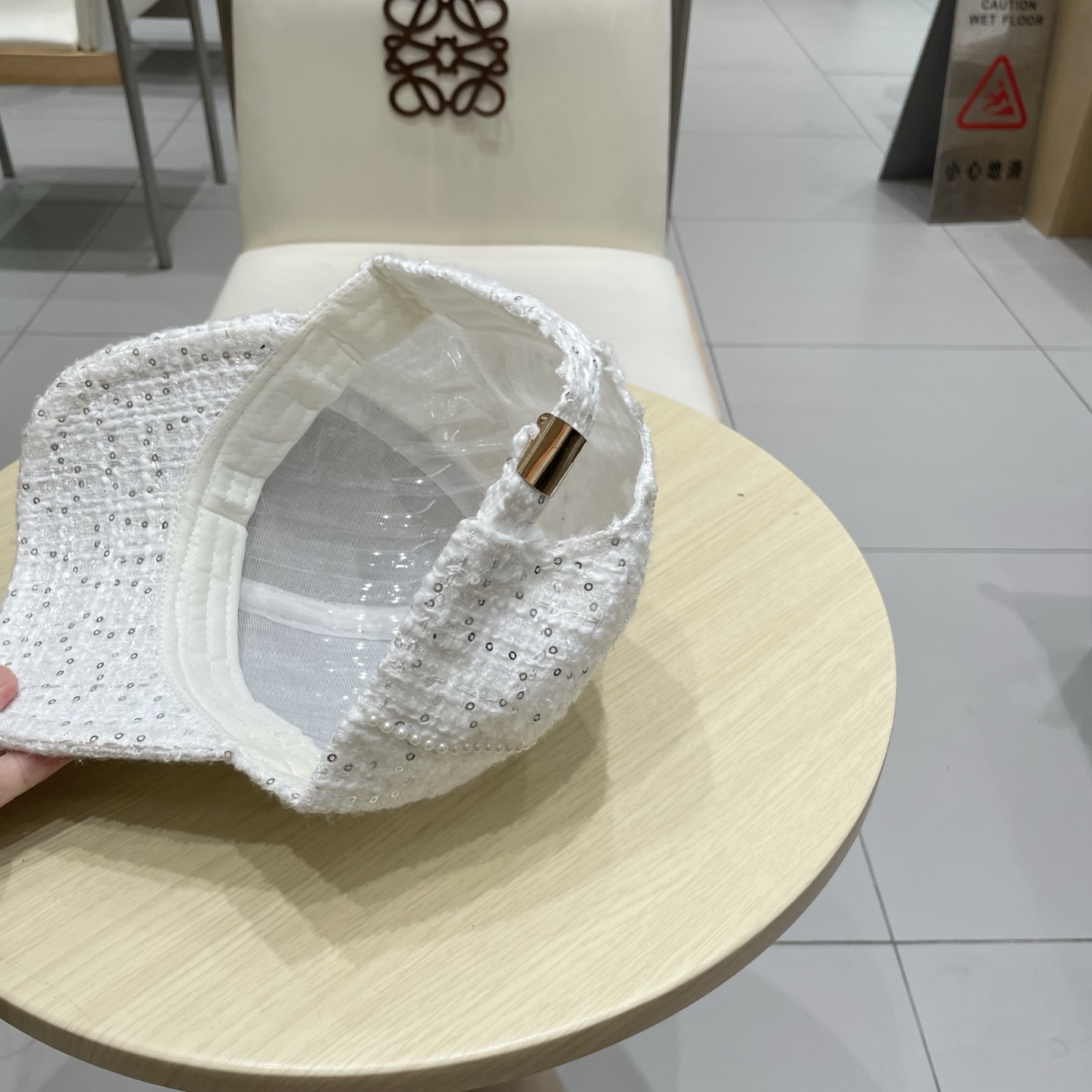  CHANEL 香奈儿 秋冬新款棒球帽 珍珠重工制作大气👈🏻👍休闲时尚👩潮流又有范👍百搭款！