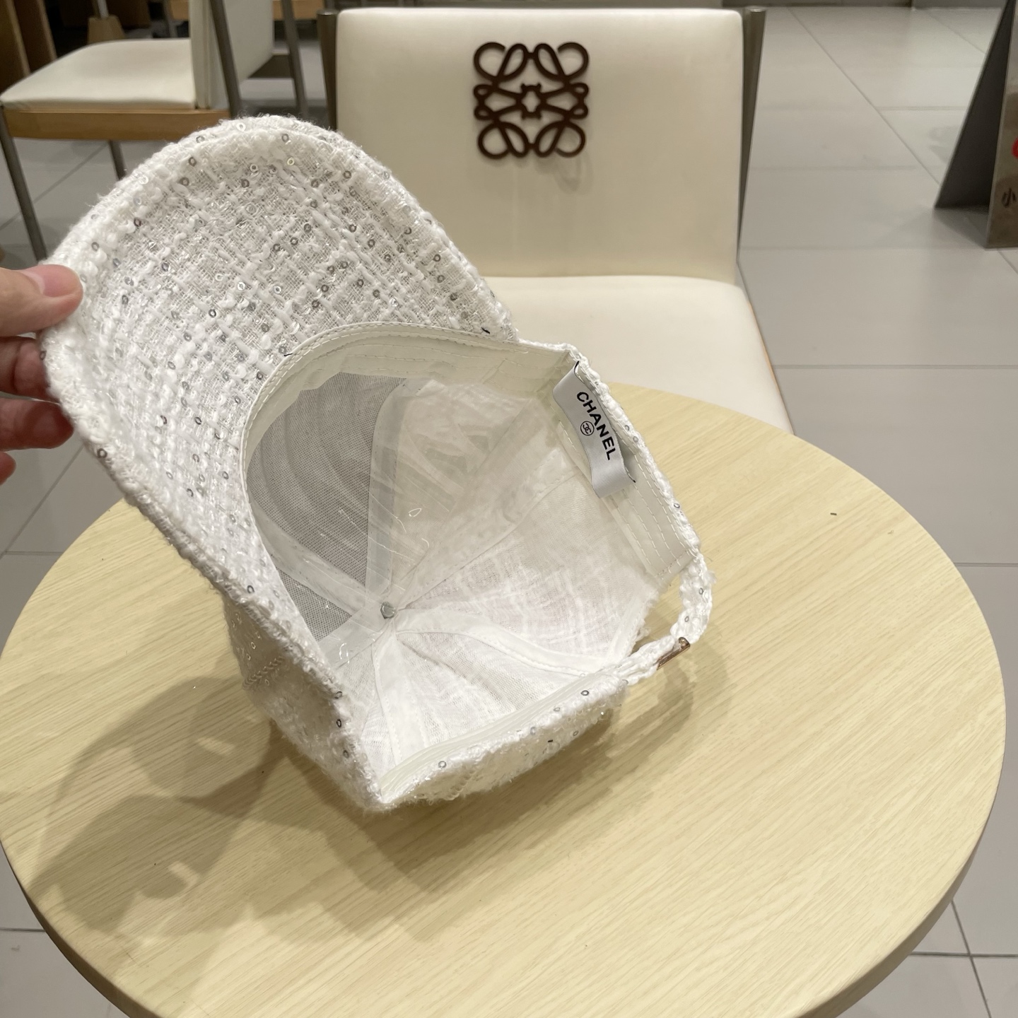  CHANEL 香奈儿 秋冬新款棒球帽 珍珠重工制作大气👈🏻👍休闲时尚👩潮流又有范👍百搭款！