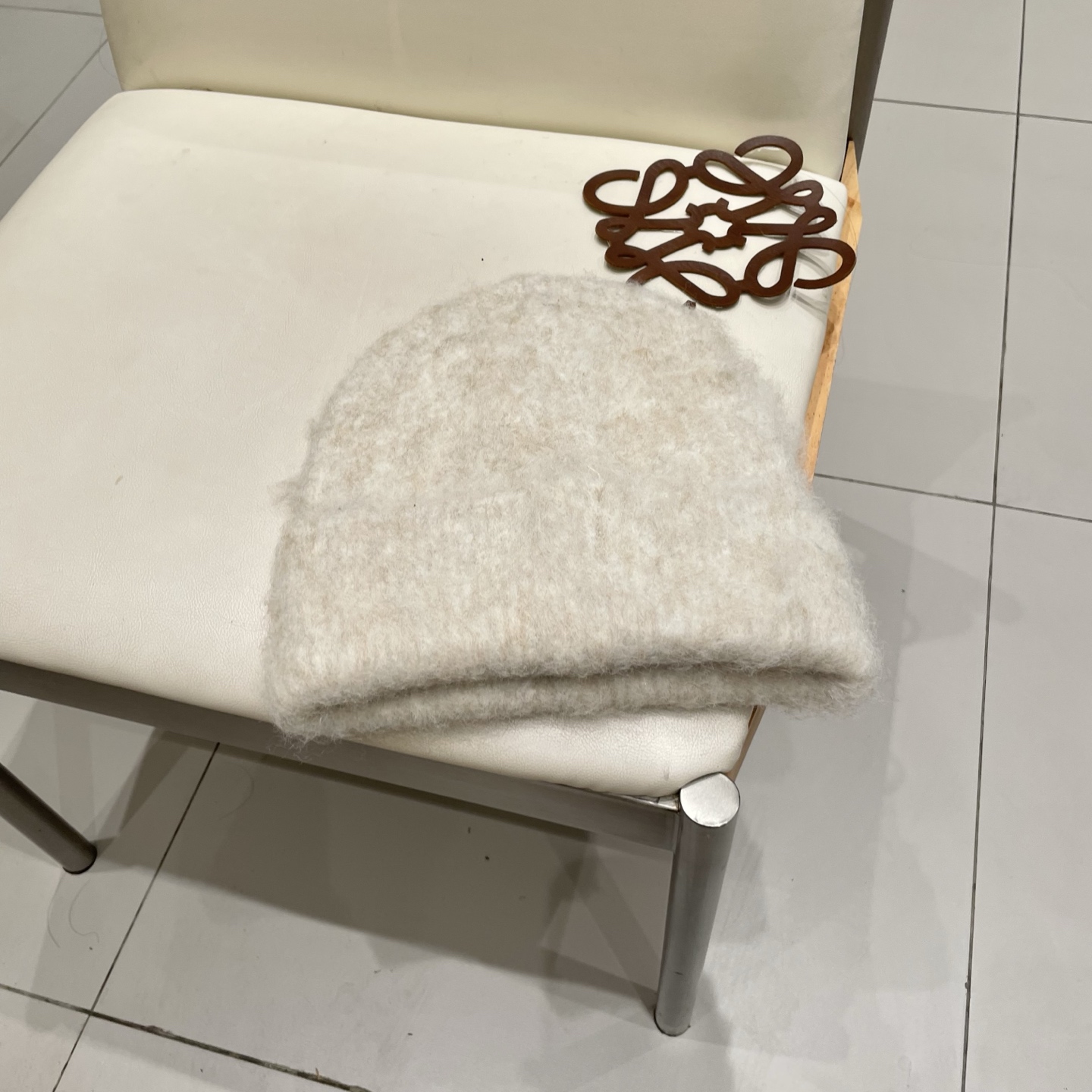 🧢路易威登LouisVuitton😍拉毛软糯针织帽子女冬季毛绒保暖毛线帽白色护耳帽冷帽男