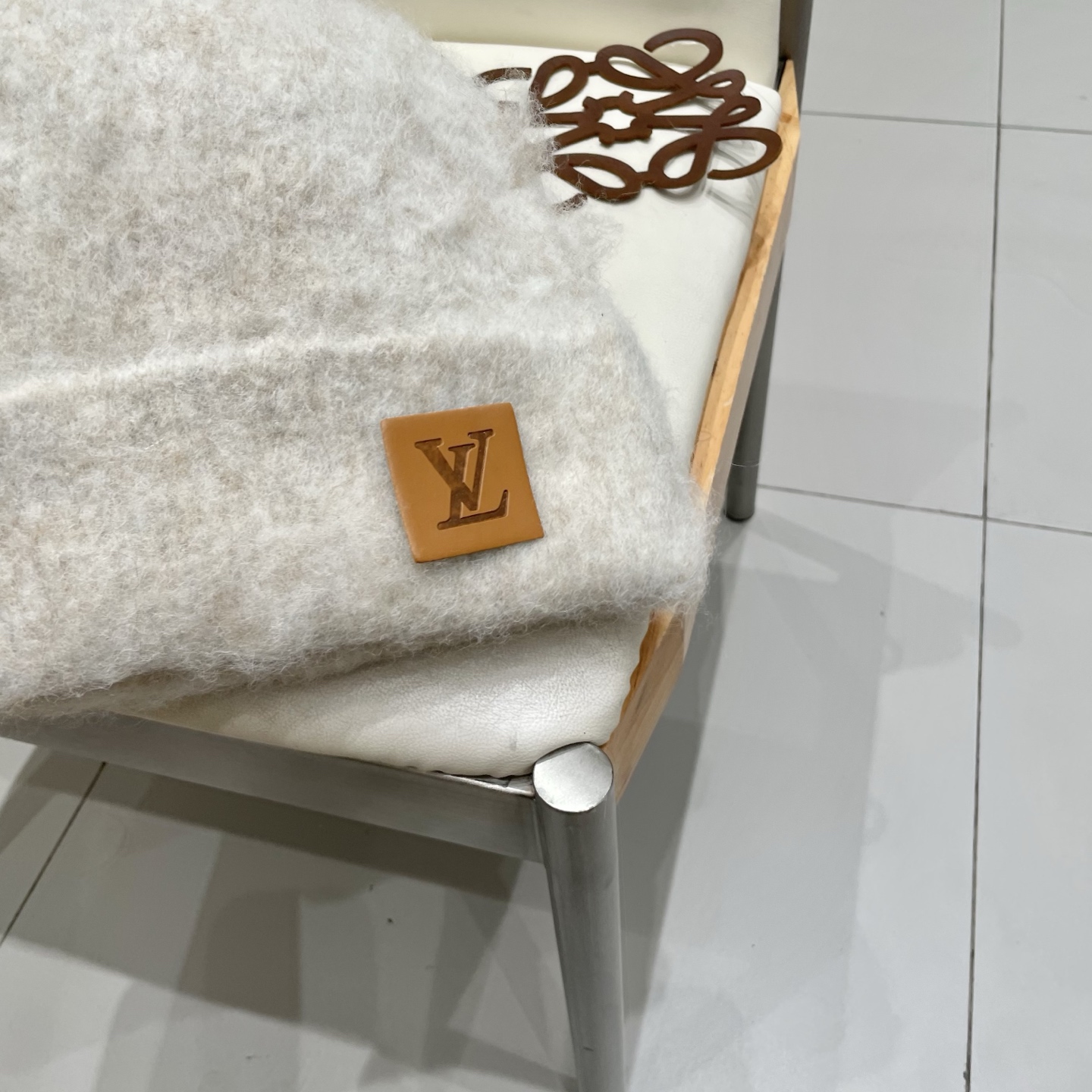 🧢路易威登LouisVuitton😍拉毛软糯针织帽子女冬季毛绒保暖毛线帽白色护耳帽冷帽男