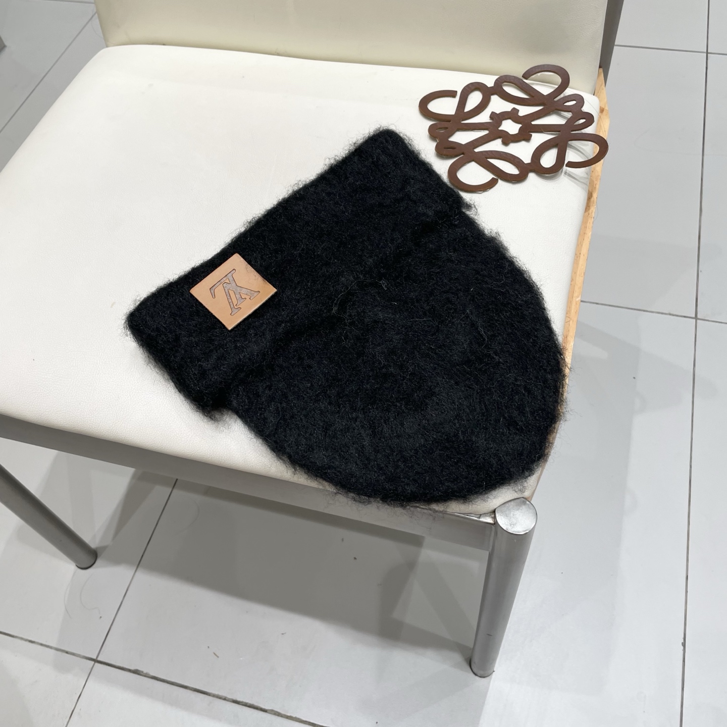 🧢路易威登LouisVuitton😍拉毛软糯针织帽子女冬季毛绒保暖毛线帽白色护耳帽冷帽男