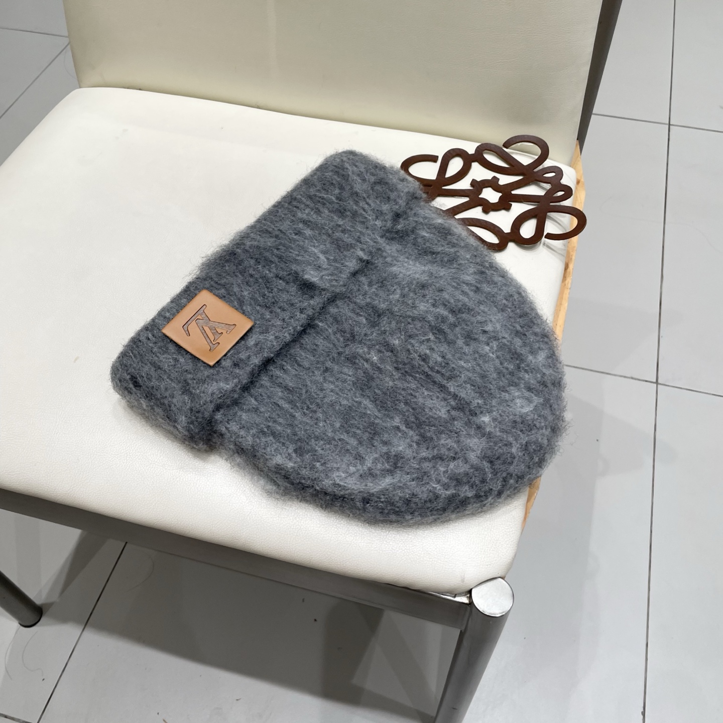 🧢路易威登LouisVuitton😍拉毛软糯针织帽子女冬季毛绒保暖毛线帽白色护耳帽冷帽男