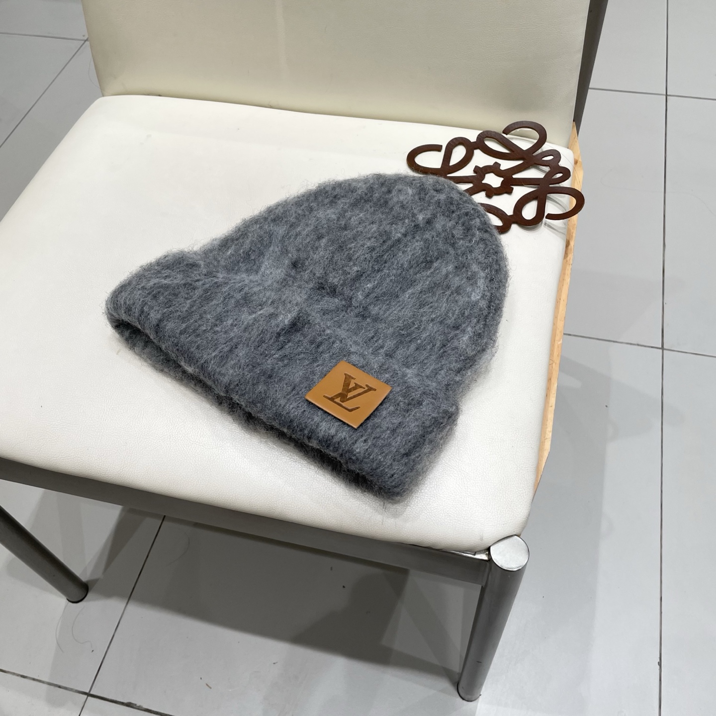 🧢路易威登LouisVuitton😍拉毛软糯针织帽子女冬季毛绒保暖毛线帽白色护耳帽冷帽男