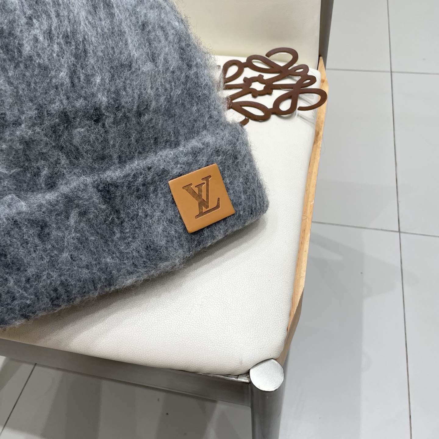 🧢路易威登LouisVuitton😍拉毛软糯针织帽子女冬季毛绒保暖毛线帽白色护耳帽冷帽男
