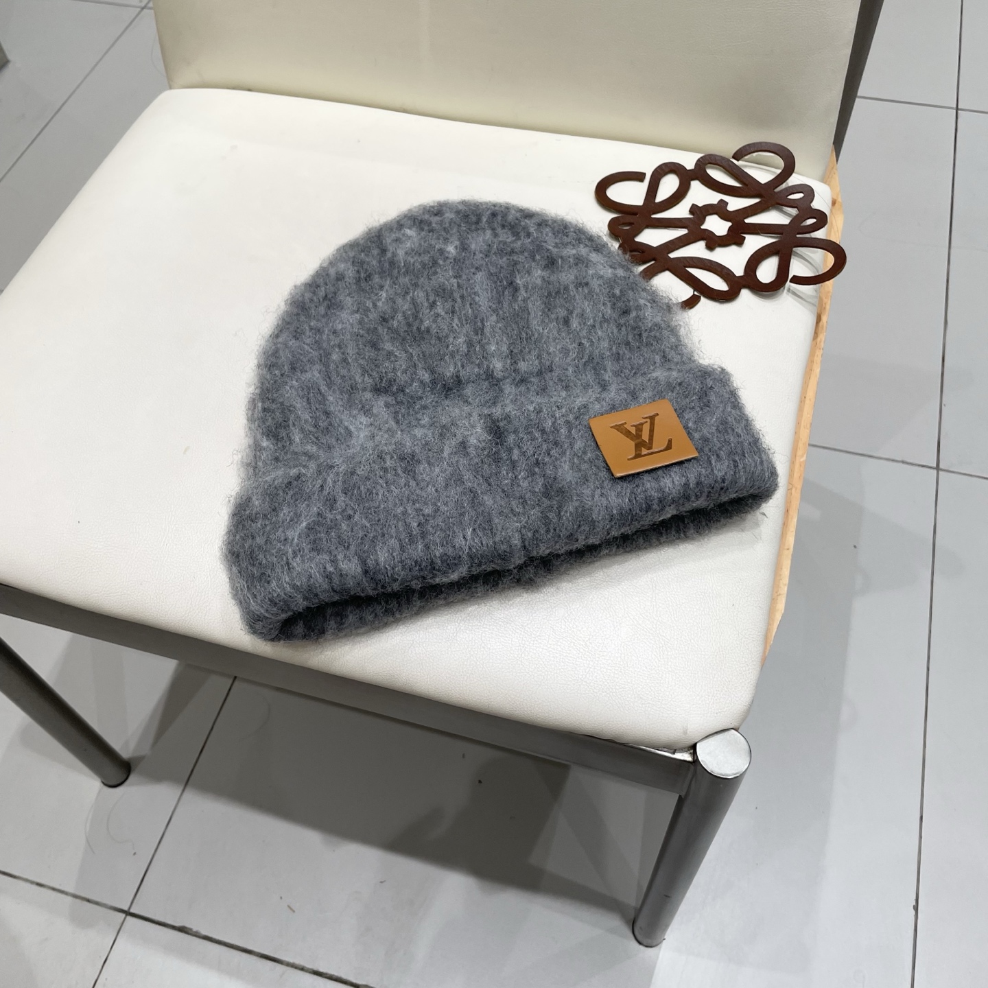 🧢路易威登LouisVuitton😍拉毛软糯针织帽子女冬季毛绒保暖毛线帽白色护耳帽冷帽男