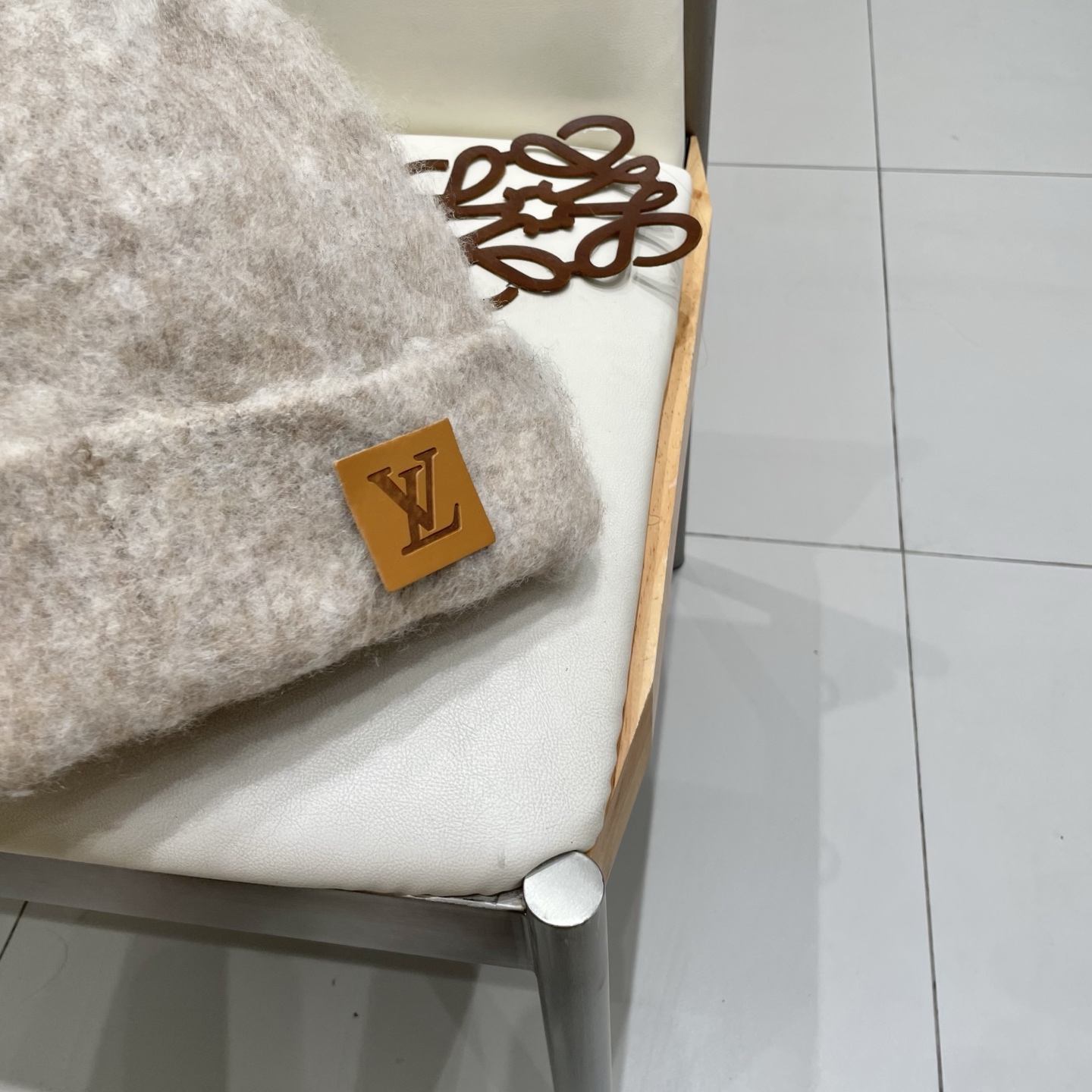 🧢路易威登LouisVuitton😍拉毛软糯针织帽子女冬季毛绒保暖毛线帽白色护耳帽冷帽男