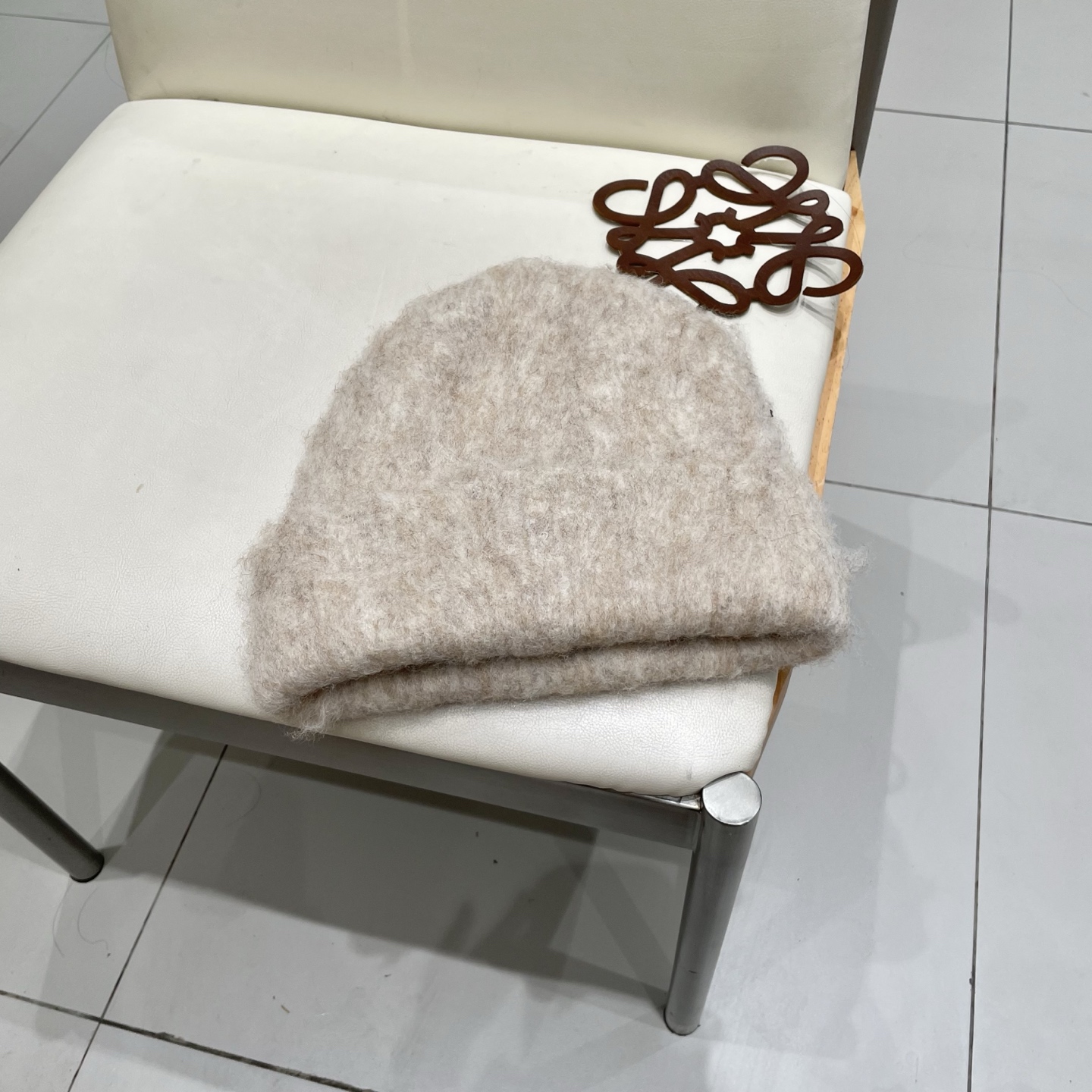 🧢路易威登LouisVuitton😍拉毛软糯针织帽子女冬季毛绒保暖毛线帽白色护耳帽冷帽男