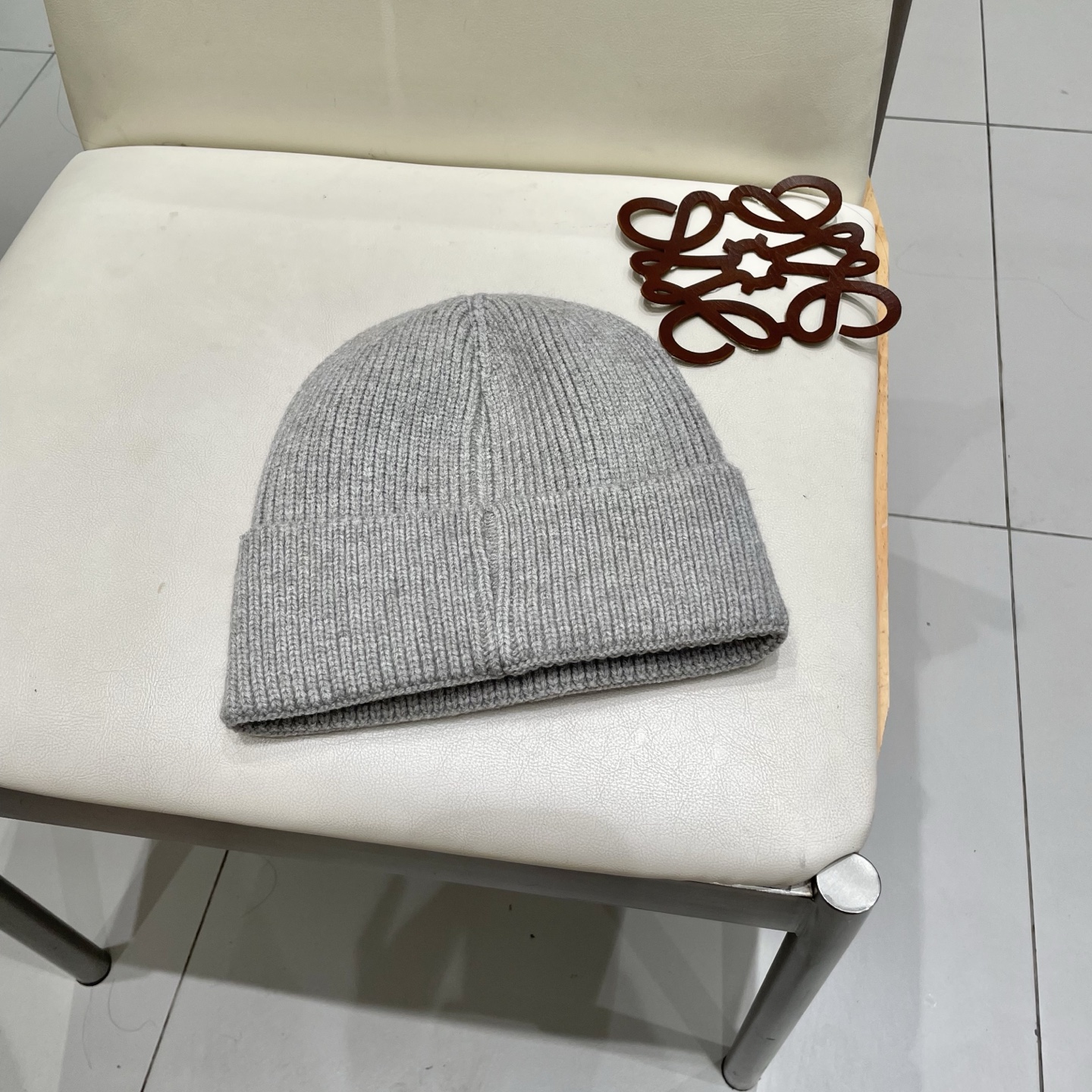  LV 路易威登 2025秋冬新款毛线帽，男女款针织帽，