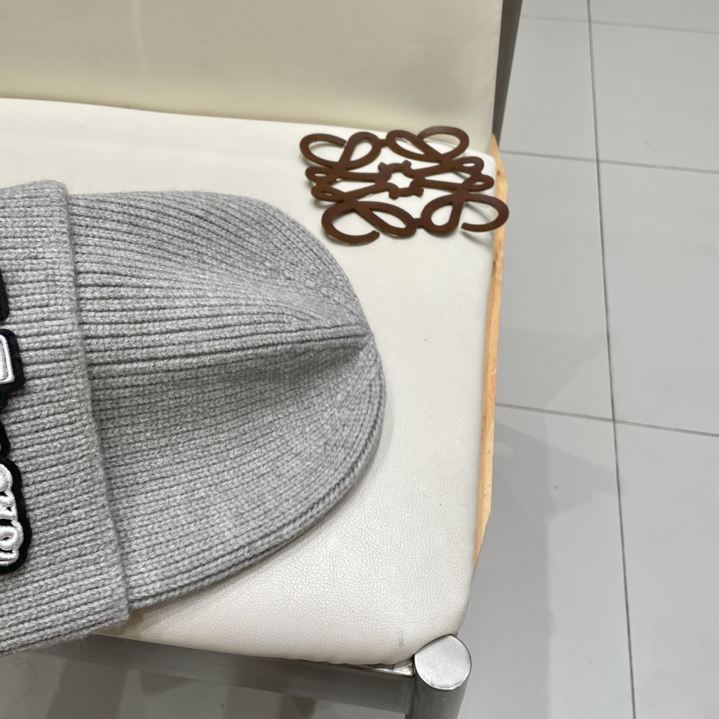  LV 路易威登 2025秋冬新款毛线帽，男女款针织帽，