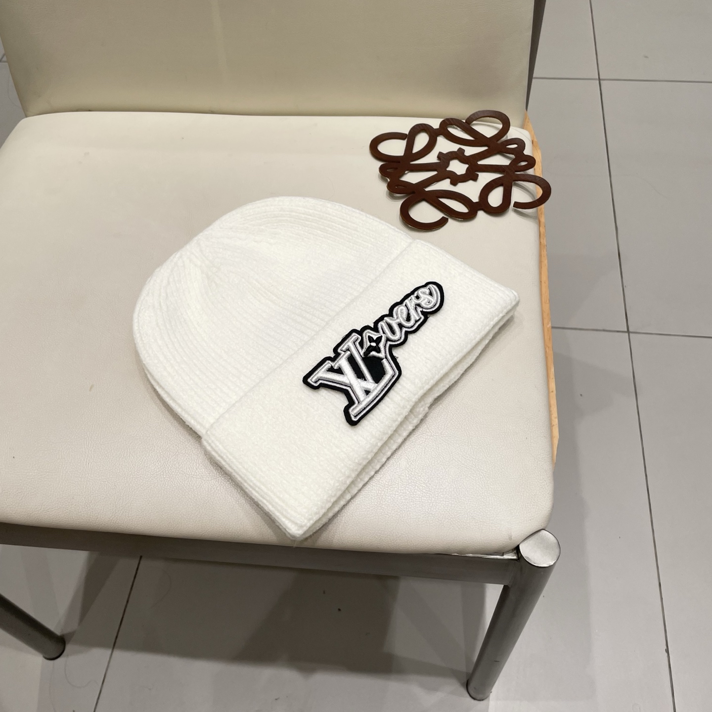  LV 路易威登 2025秋冬新款毛线帽，男女款针织帽，