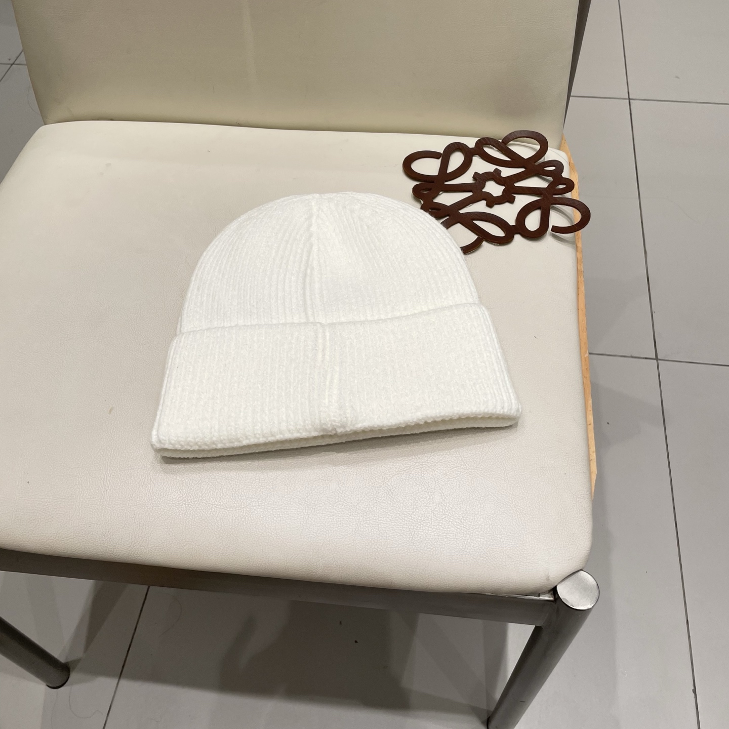  LV 路易威登 2025秋冬新款毛线帽，男女款针织帽，