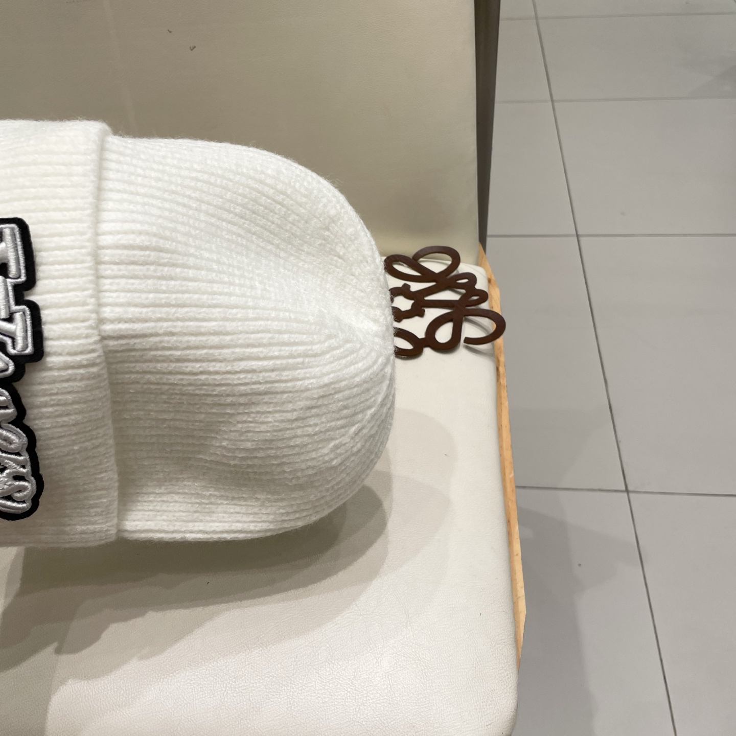  LV 路易威登 2025秋冬新款毛线帽，男女款针织帽，