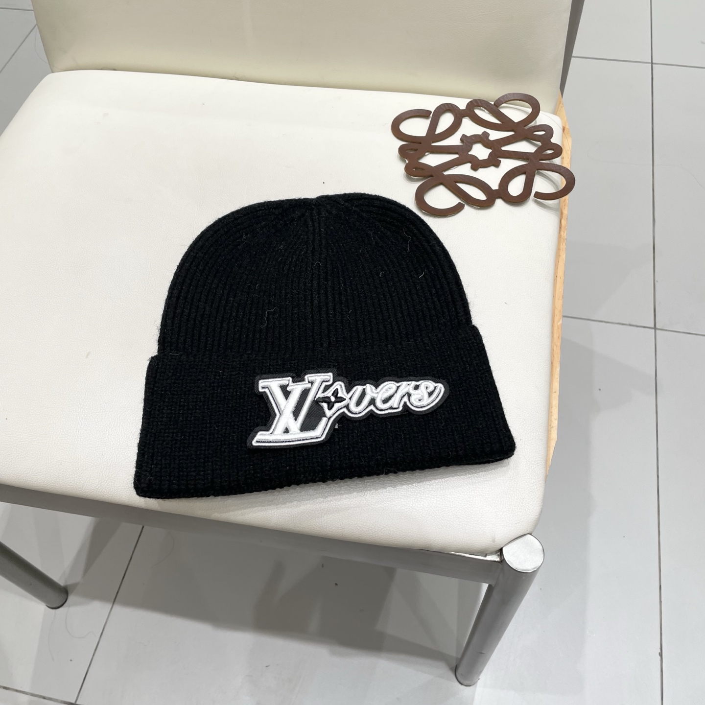  LV 路易威登 2025秋冬新款毛线帽，男女款针织帽，