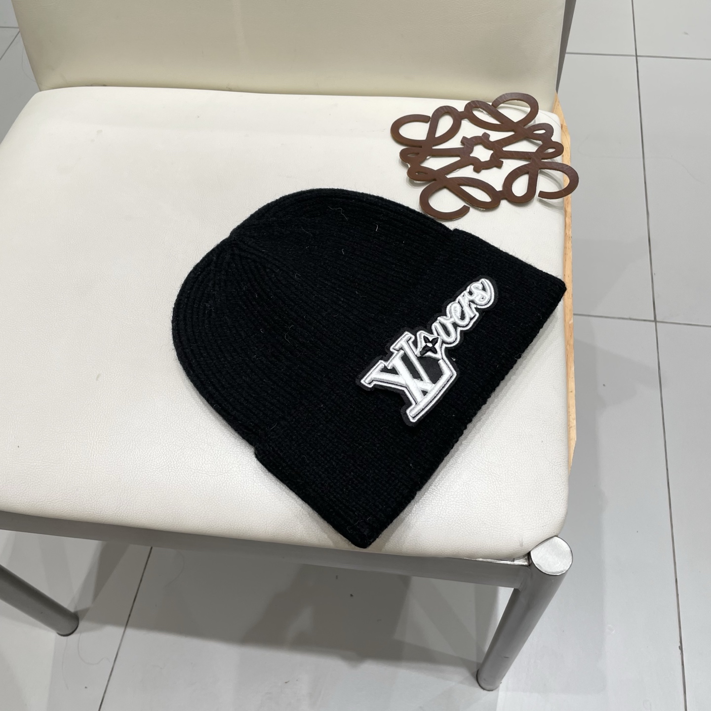  LV 路易威登 2025秋冬新款毛线帽，男女款针织帽，