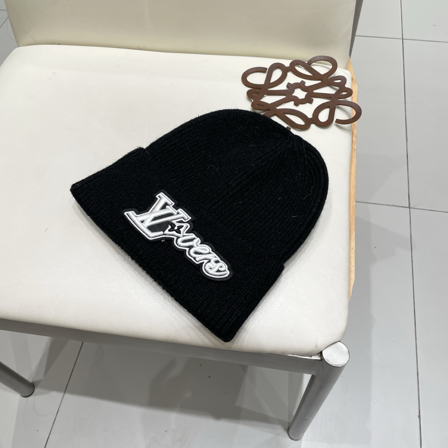  LV 路易威登 2025秋冬新款毛线帽，男女款针织帽，