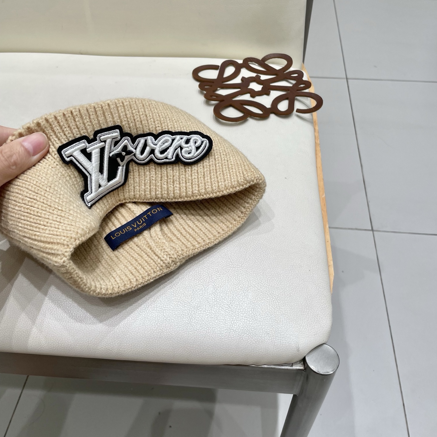  LV 路易威登 2025秋冬新款毛线帽，男女款针织帽，