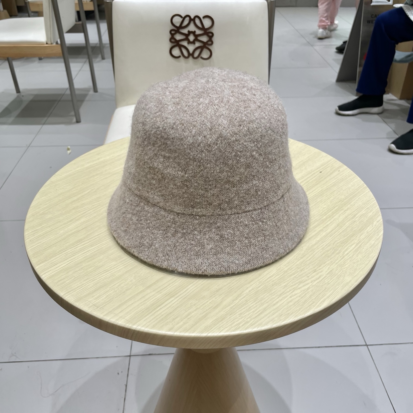  爱马仕 HERMES加厚保暖可折叠渔夫帽子显女秋脸潮小网红水桶纯色针织冬盆帽羊毛