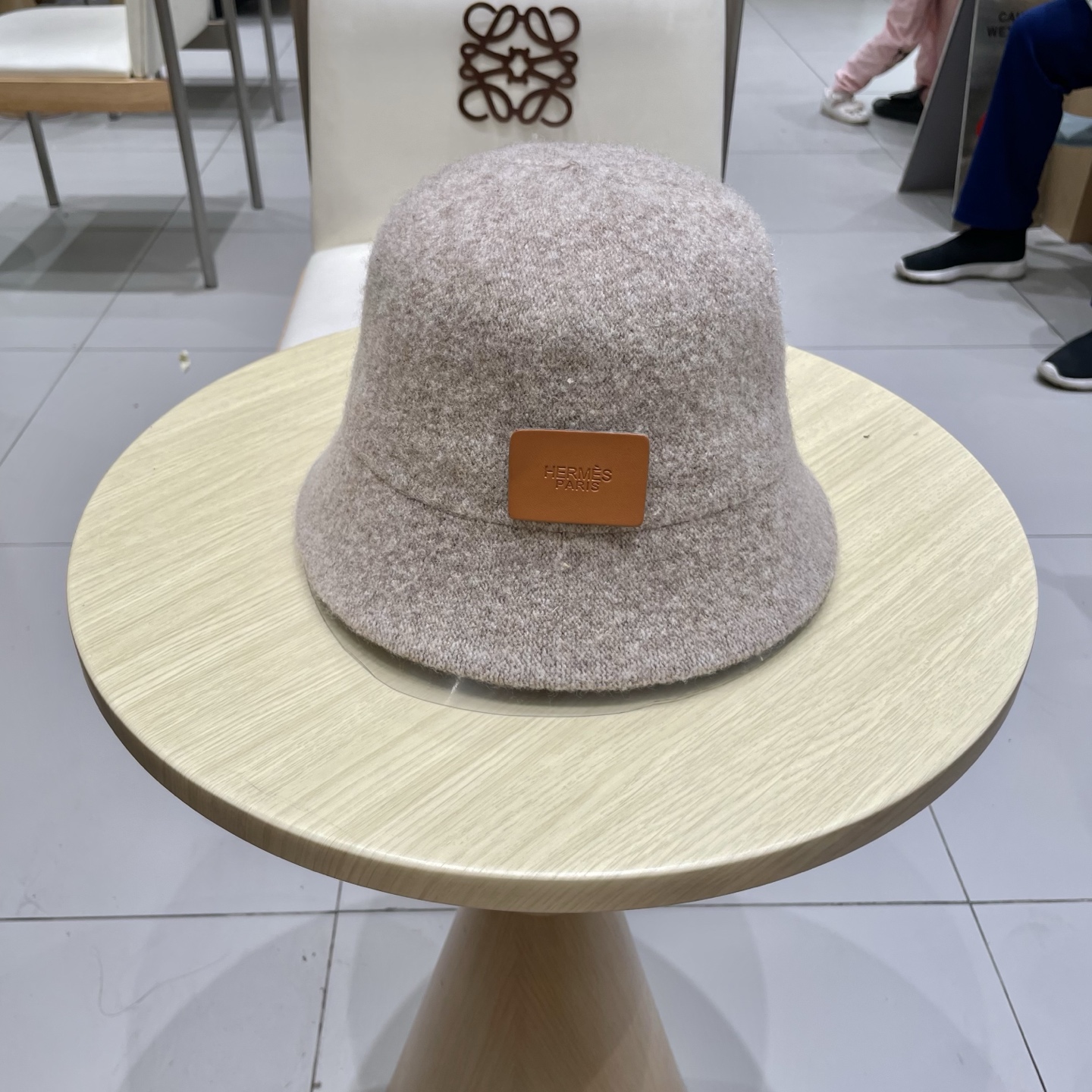  爱马仕 HERMES加厚保暖可折叠渔夫帽子显女秋脸潮小网红水桶纯色针织冬盆帽羊毛