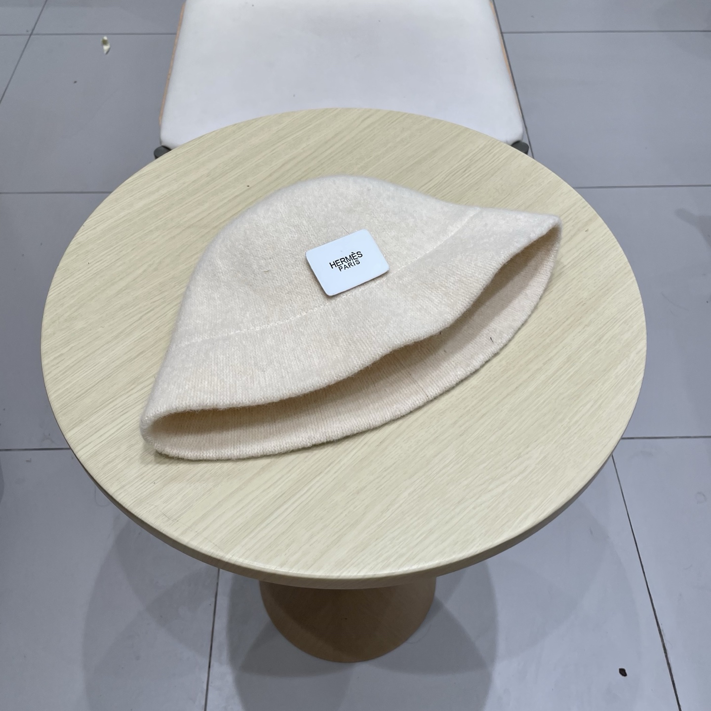 NO:541640,Hermes HERMES thickened warm foldable fisherman hat showing women's autumn face trendy small internet celebrity bucket solid color knitted winter basin hat wool hat fisherman hat baseball hat knitted hat, hat, hermes, hermes, espadrilles, hats19860909爱马仕 HERMES加厚保暖可折叠渔夫帽子显女秋脸潮小网红水桶纯色针织冬盆帽羊毛帽子渔夫帽棒球帽针织帽,帽子,hermes,hermes,espadrilles,hats,hat