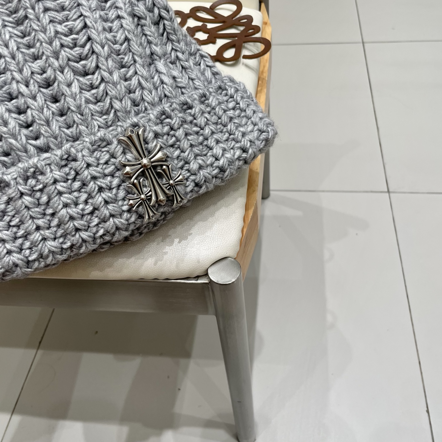 【克罗心】2025秋冬新款牛仔logo做旧男女款针织毛线帽#
很有质感的一款～百搭单品