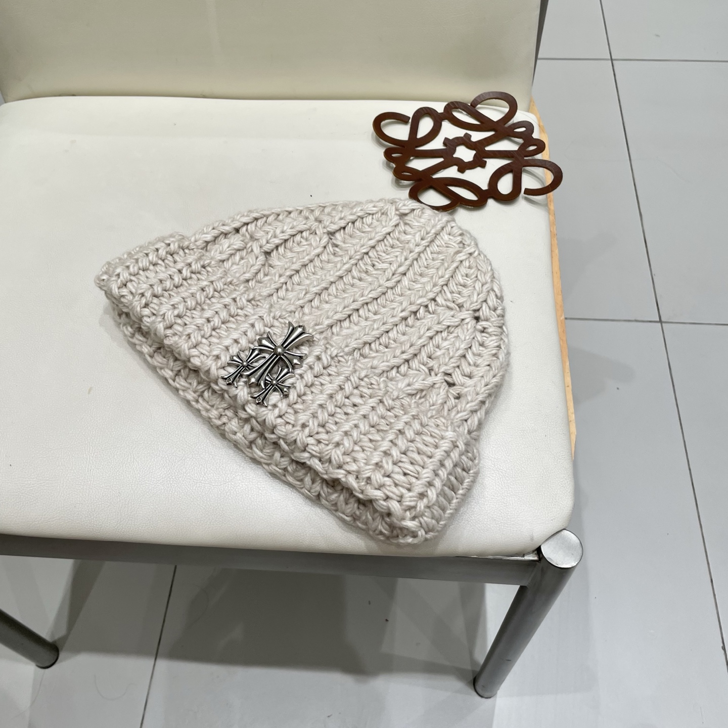 【克罗心】2025秋冬新款牛仔logo做旧男女款针织毛线帽#
很有质感的一款～百搭单品