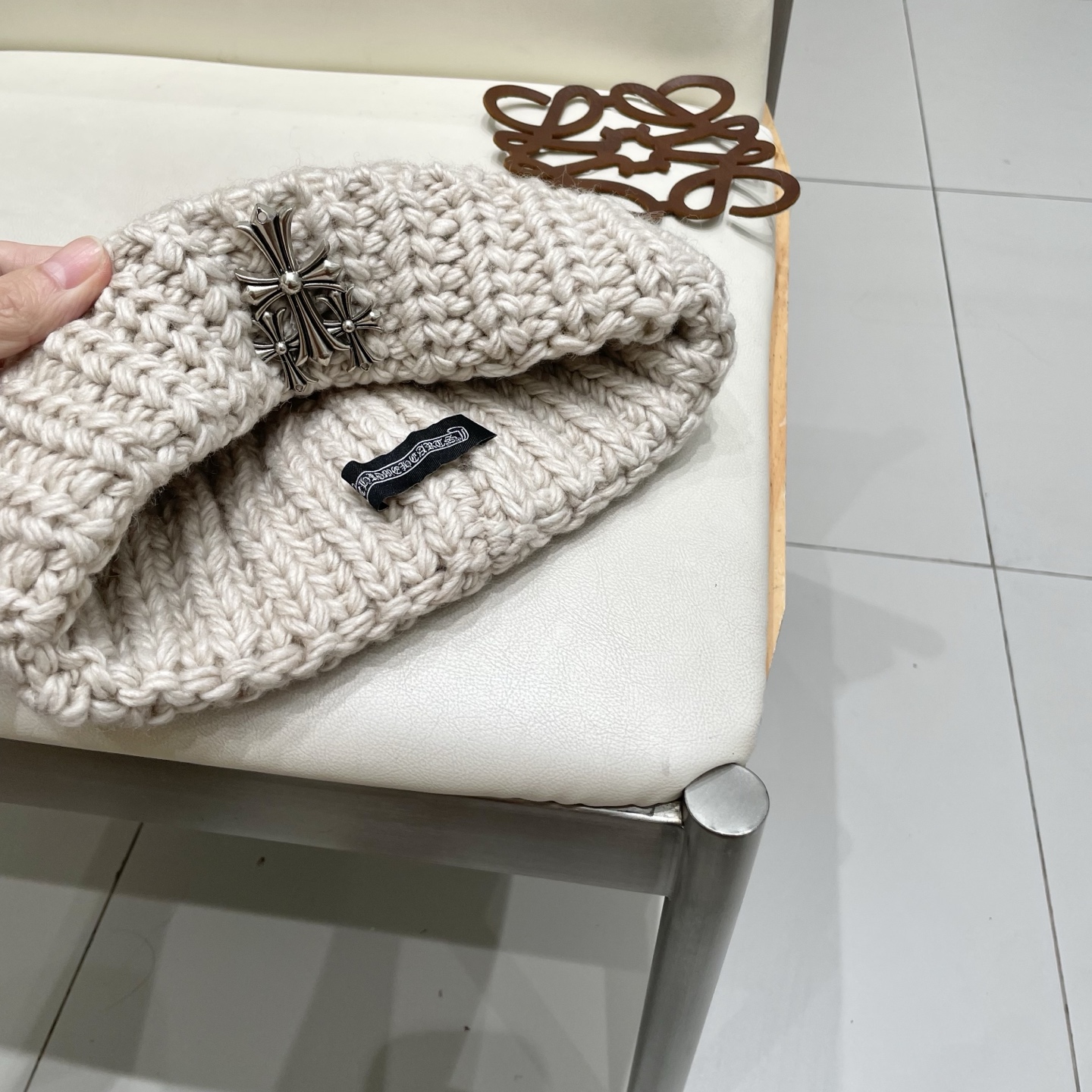 【克罗心】2025秋冬新款牛仔logo做旧男女款针织毛线帽#
很有质感的一款～百搭单品