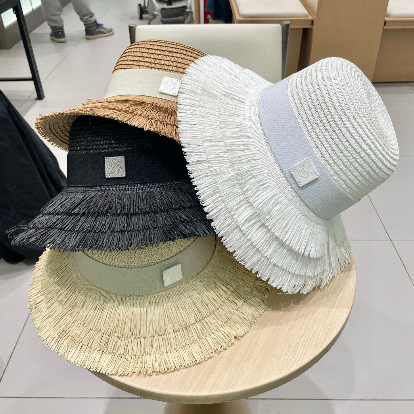  【LV路易威登】2025新款度假风草帽，旅行必备，超好搭配，赶紧入手！
