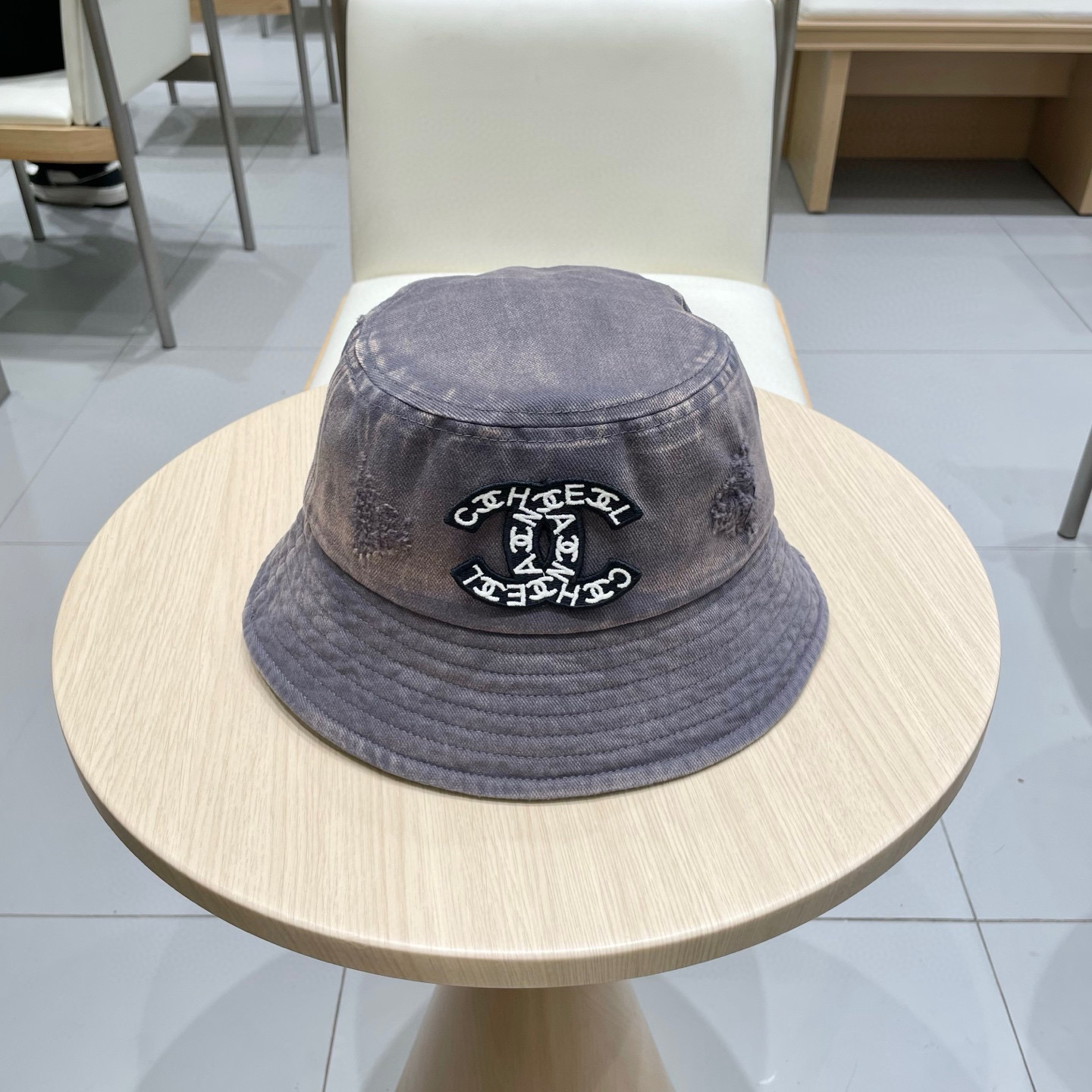  CHANEL香奈儿】新款简约刺绣logo渔夫帽🧢新款出货，大牌款超好搭配，赶紧入手