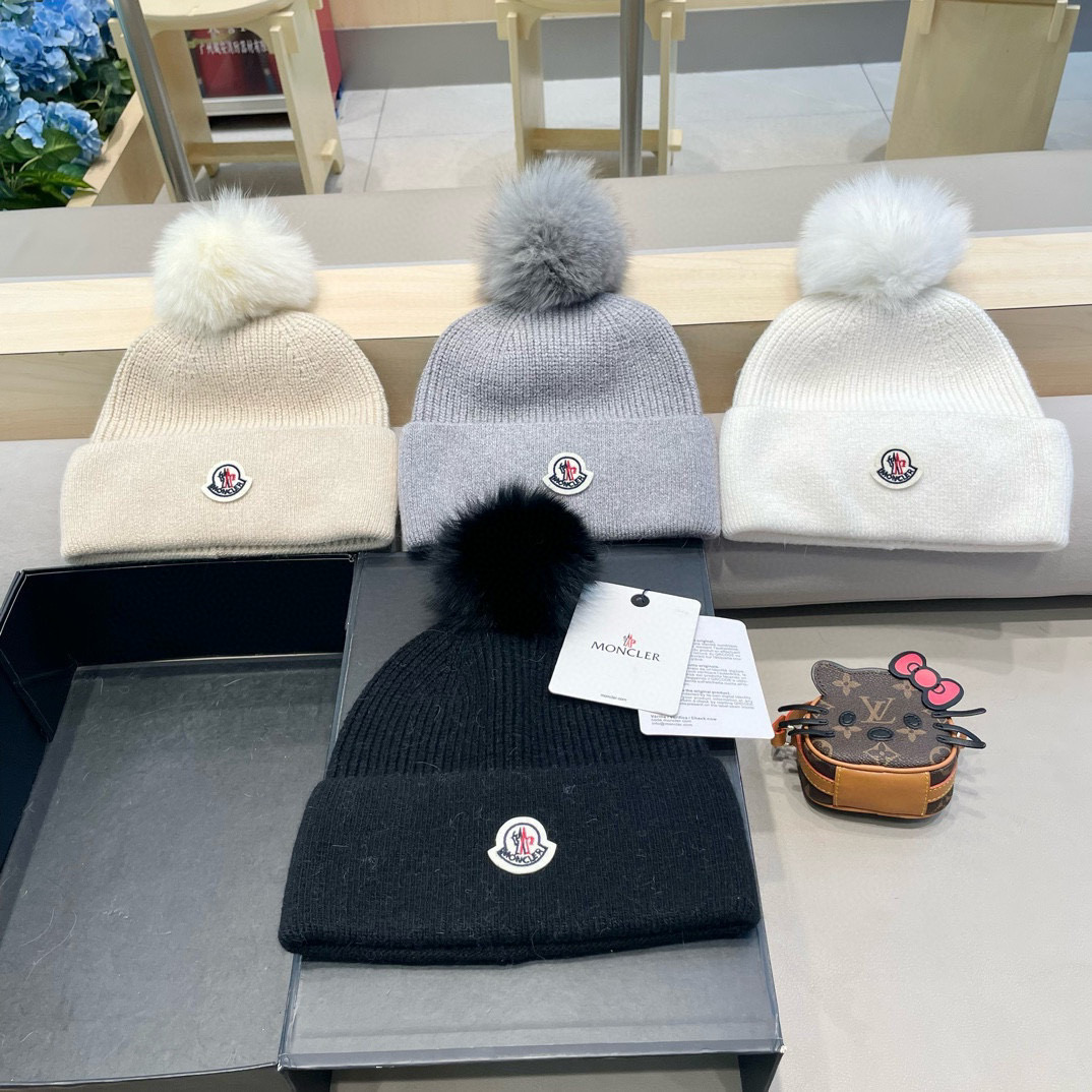 蒙口MONCLER🎩官方热卖爆款，羊毛针织毛线帽，百分之70羊毛，30兔毛，时尚好品质高端大气，超柔软