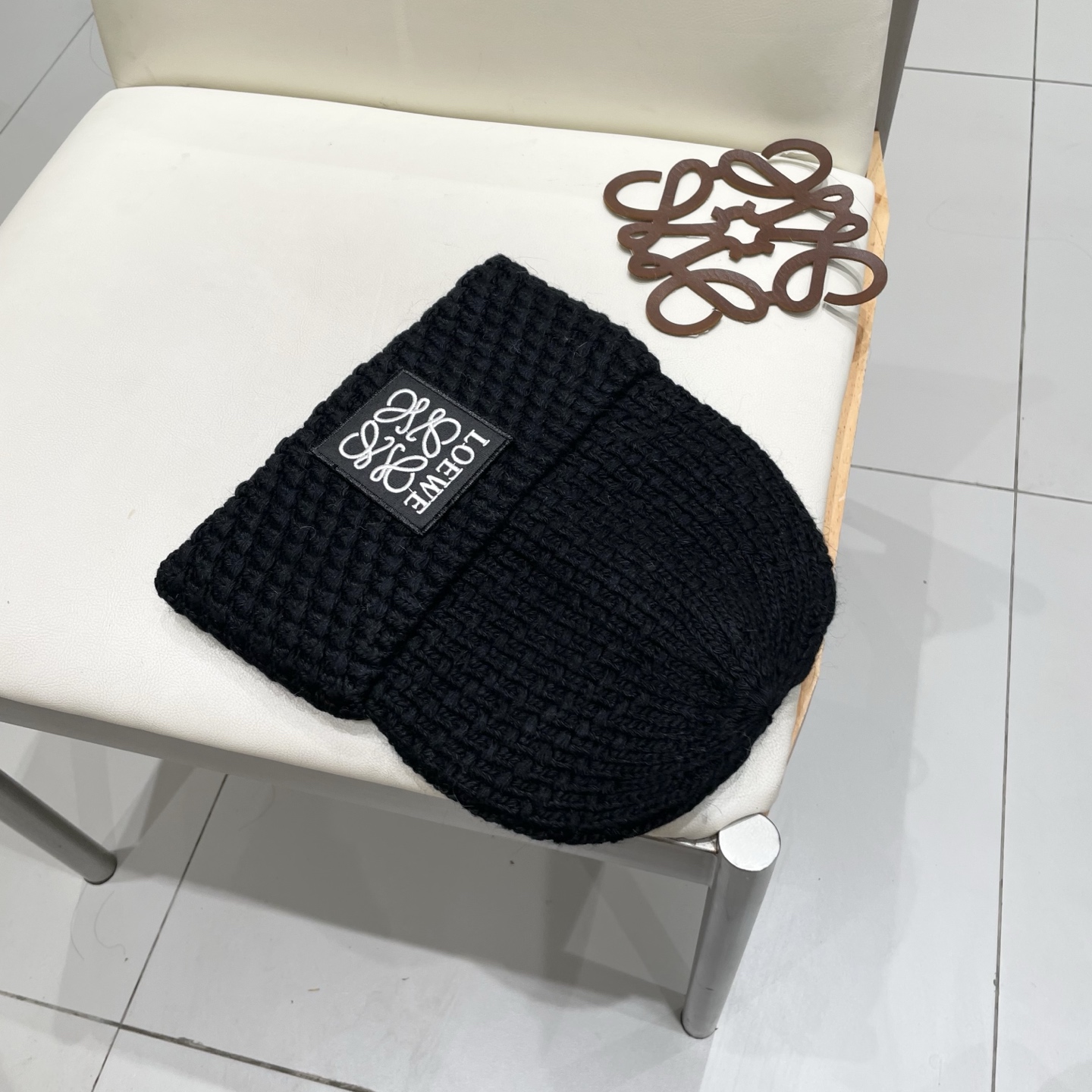   罗意威官方热卖爆款，羊毛针织毛线帽，百分之70羊毛，30兔毛，时尚好品质高端大气，超柔软！超火爆💖质