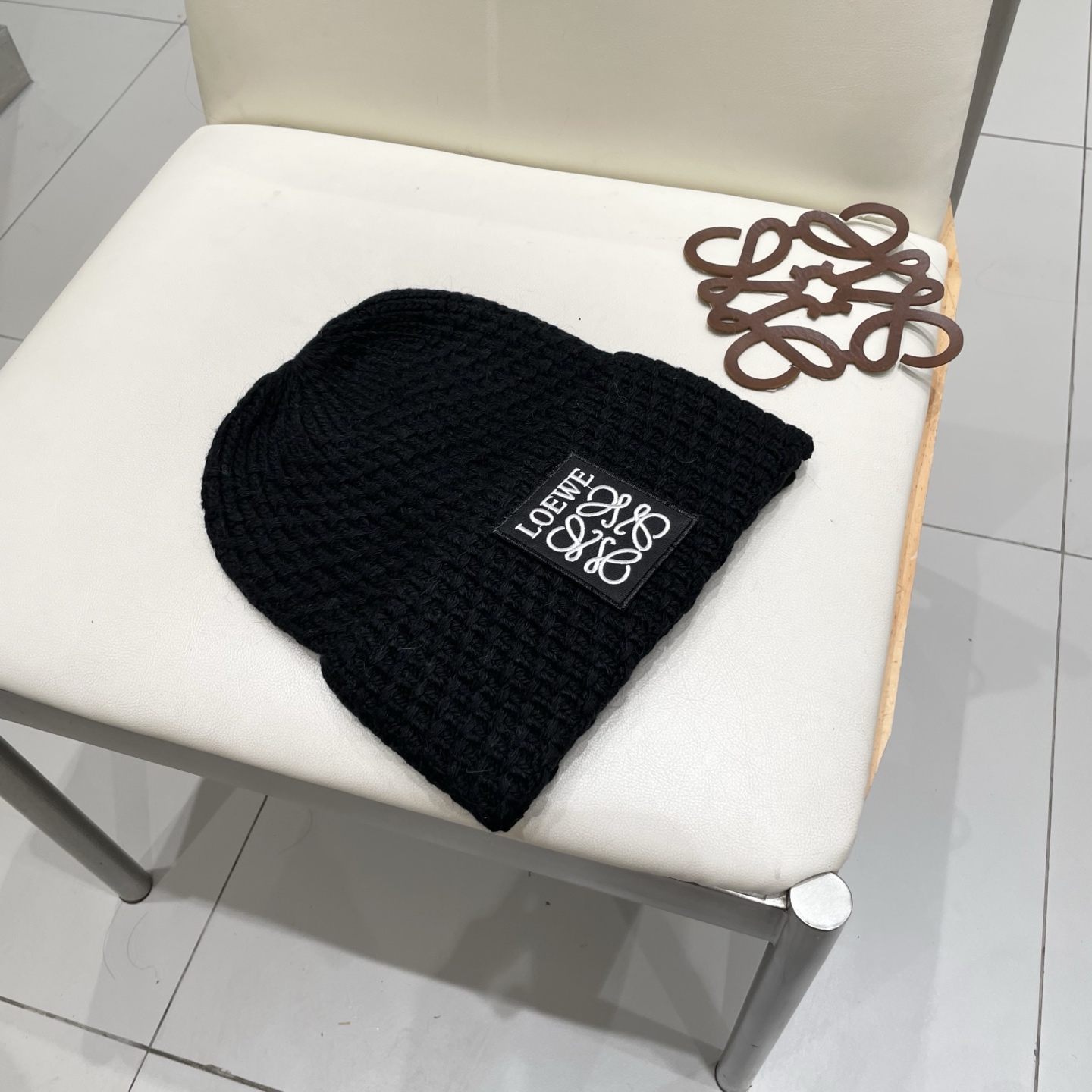   罗意威官方热卖爆款，羊毛针织毛线帽，百分之70羊毛，30兔毛，时尚好品质高端大气，超柔软！超火爆💖质