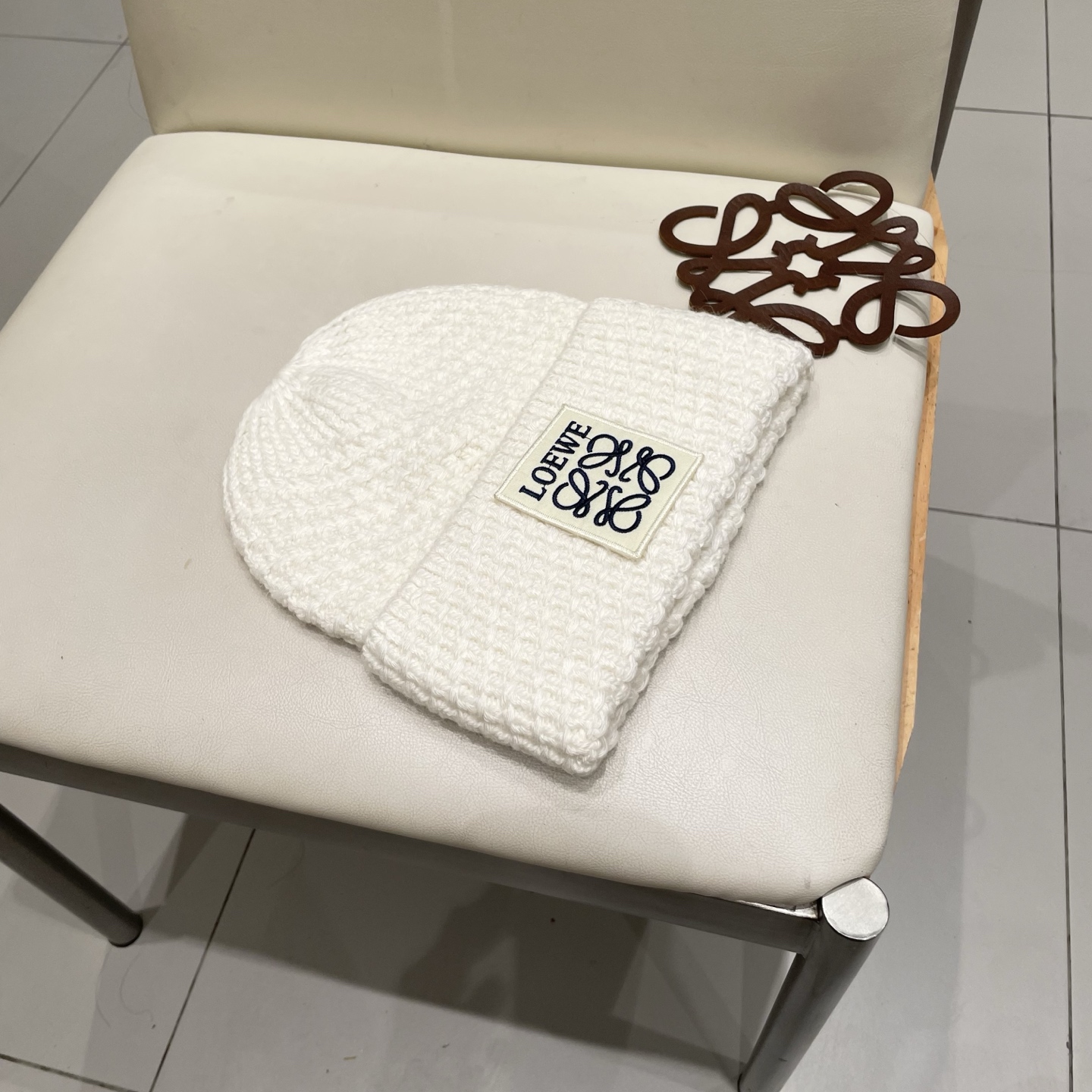   罗意威官方热卖爆款，羊毛针织毛线帽，百分之70羊毛，30兔毛，时尚好品质高端大气，超柔软！超火爆💖质