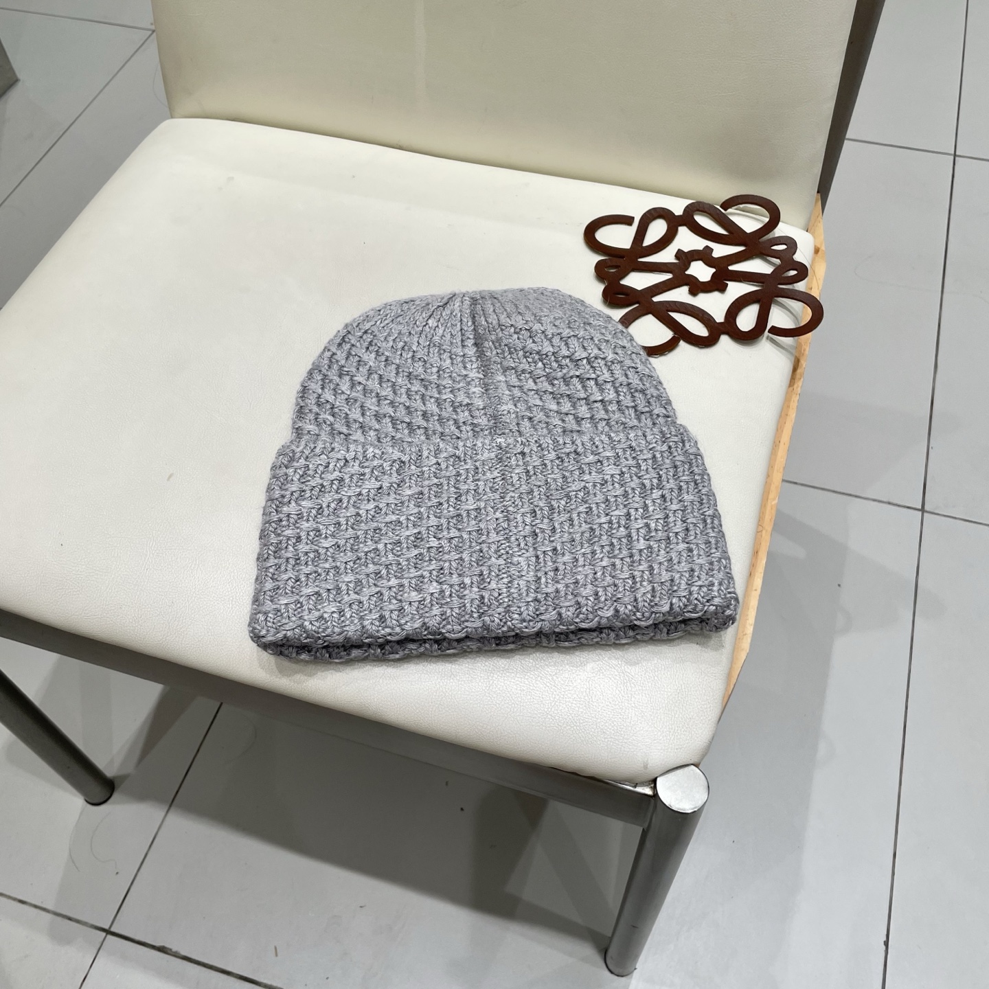   罗意威官方热卖爆款，羊毛针织毛线帽，百分之70羊毛，30兔毛，时尚好品质高端大气，超柔软！超火爆💖质