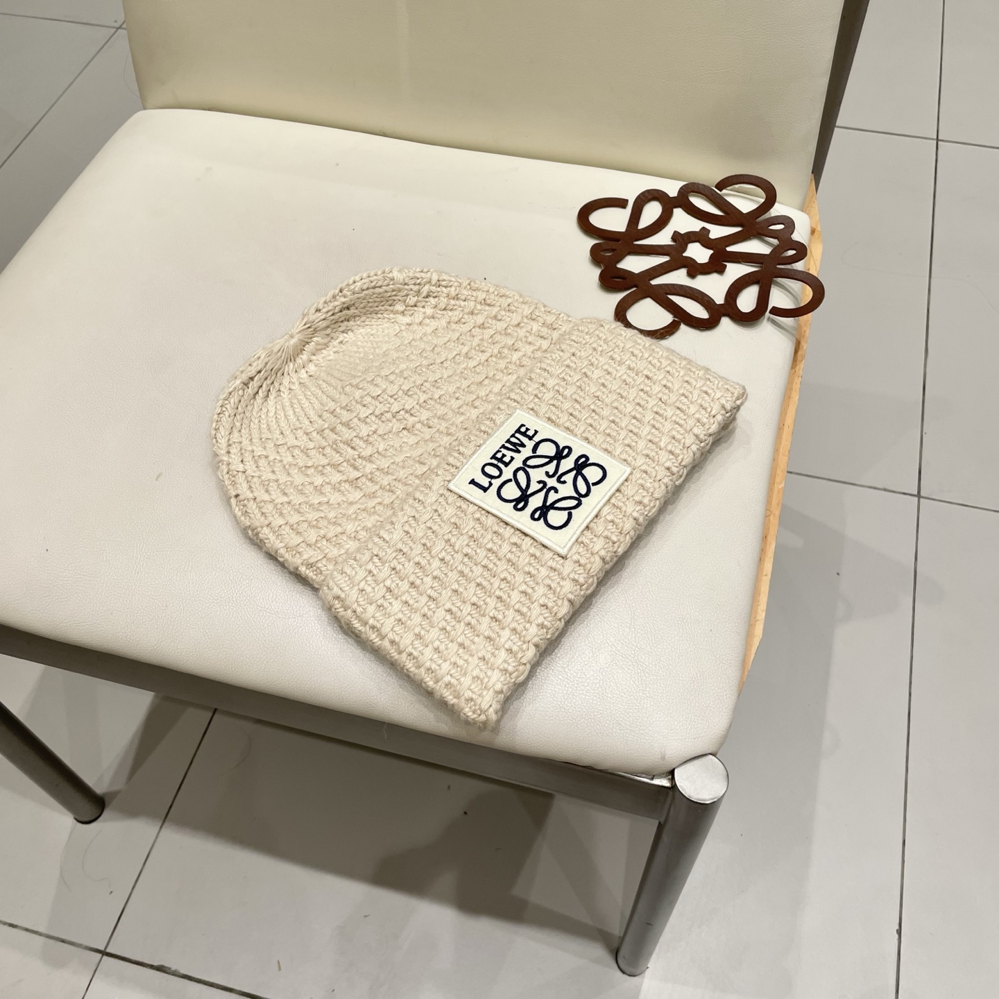   罗意威官方热卖爆款，羊毛针织毛线帽，百分之70羊毛，30兔毛，时尚好品质高端大气，超柔软！超火爆💖质