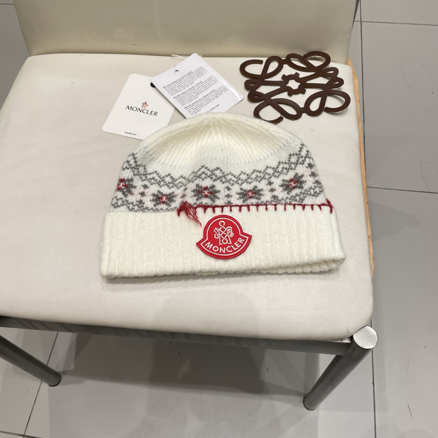 蒙口Moncler盟可睐💥官网经典针织帽，原单复刻.非常柔软亲肤，弹性很好💓有质感又非常百搭的款式~保