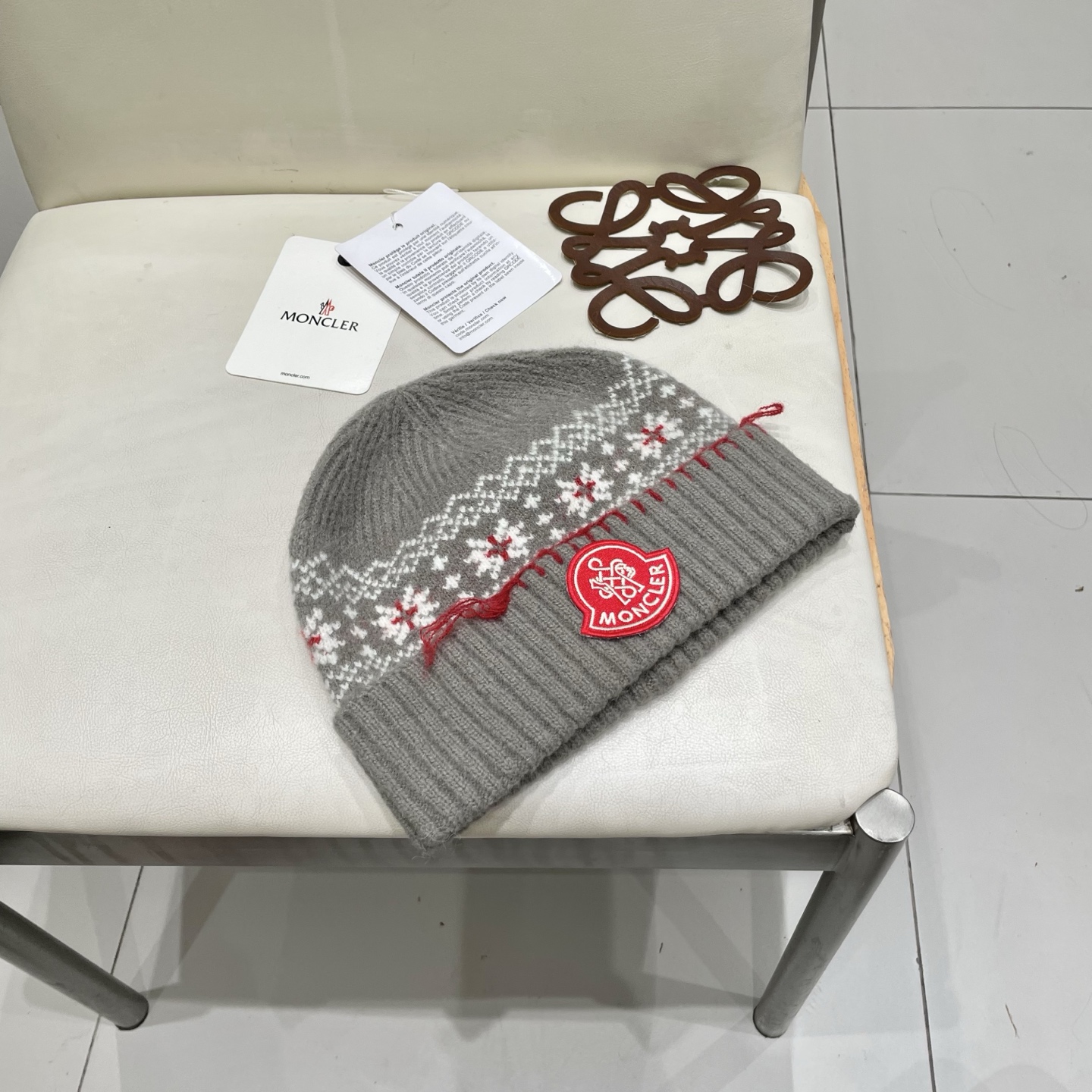  蒙口Moncler盟可睐💥官网经典针织帽，原单复刻.非常柔软亲肤，弹性很好💓有质感又非常百搭的款式~保