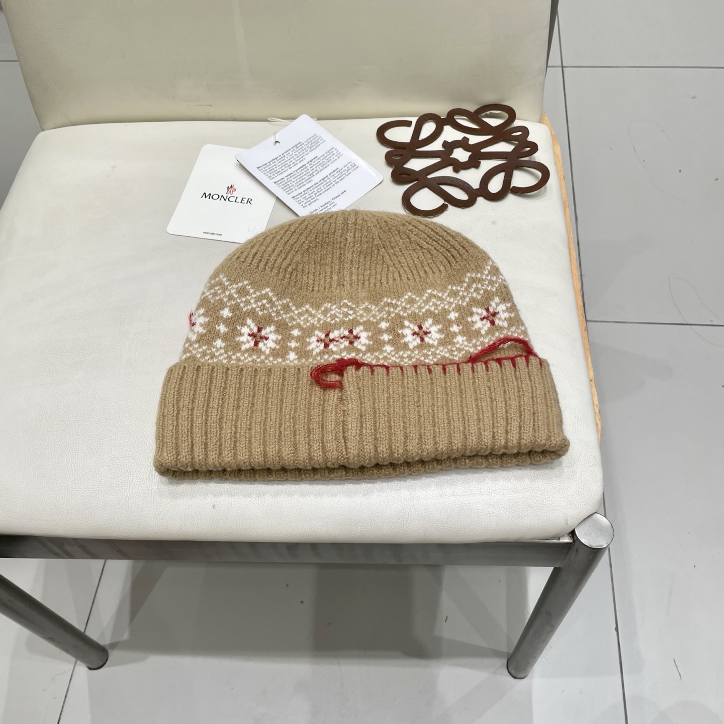  蒙口Moncler盟可睐💥官网经典针织帽，原单复刻.非常柔软亲肤，弹性很好💓有质感又非常百搭的款式~保