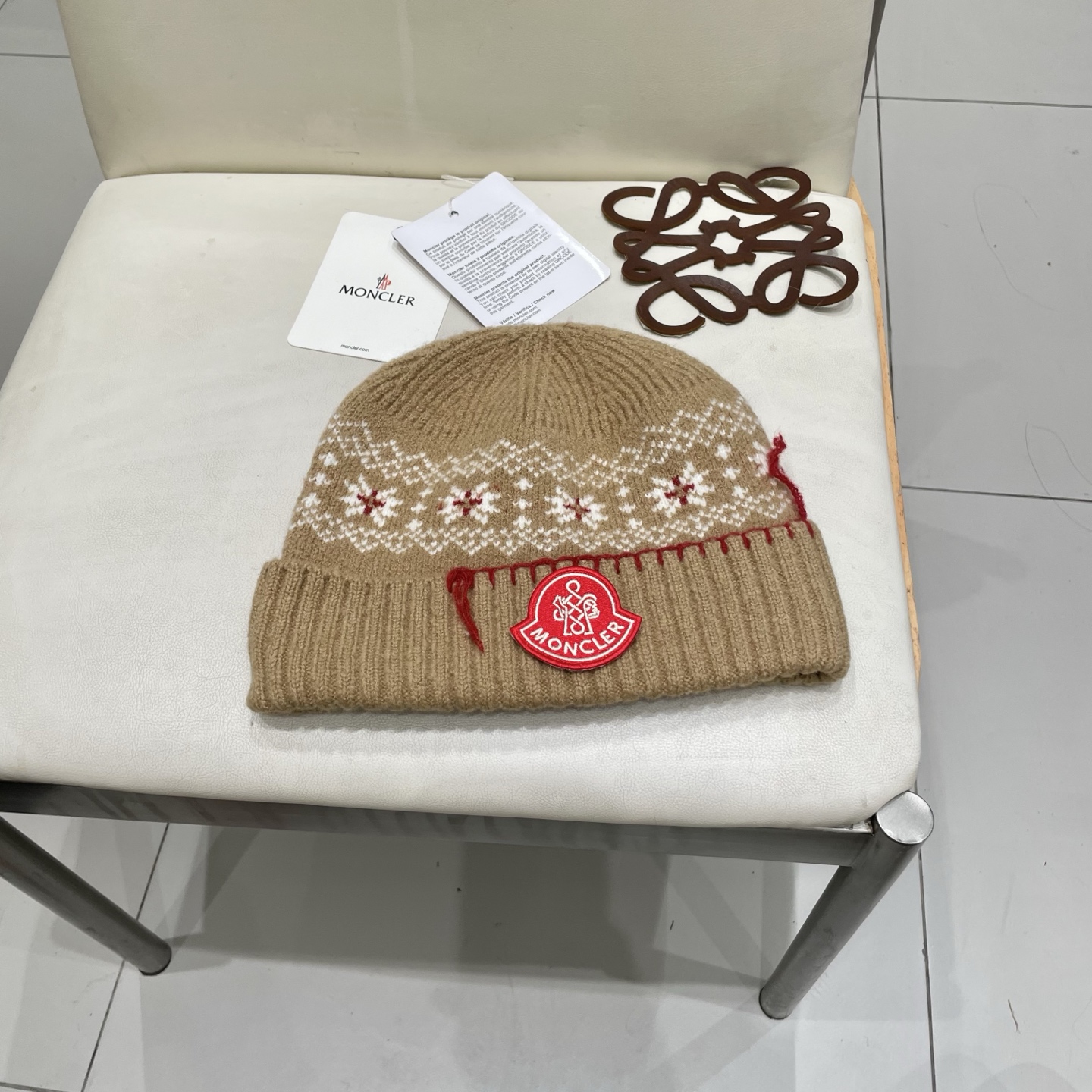  蒙口Moncler盟可睐💥官网经典针织帽，原单复刻.非常柔软亲肤，弹性很好💓有质感又非常百搭的款式~保