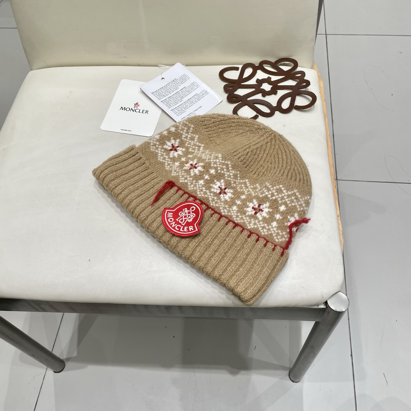  蒙口Moncler盟可睐💥官网经典针织帽，原单复刻.非常柔软亲肤，弹性很好💓有质感又非常百搭的款式~保