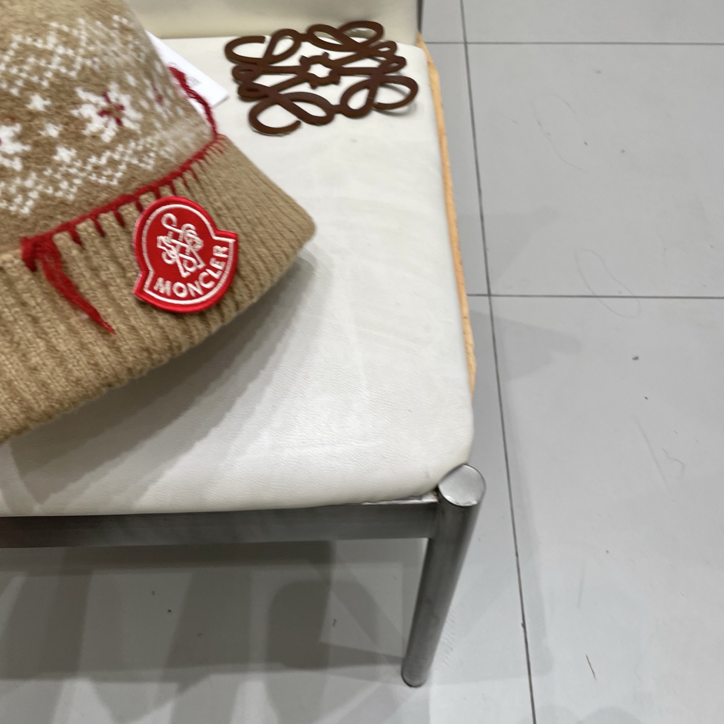  蒙口Moncler盟可睐💥官网经典针织帽，原单复刻.非常柔软亲肤，弹性很好💓有质感又非常百搭的款式~保