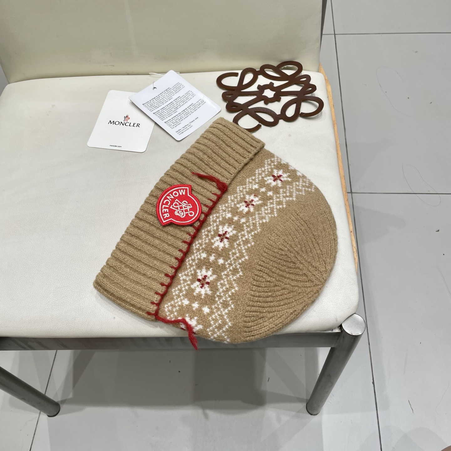  蒙口Moncler盟可睐💥官网经典针织帽，原单复刻.非常柔软亲肤，弹性很好💓有质感又非常百搭的款式~保