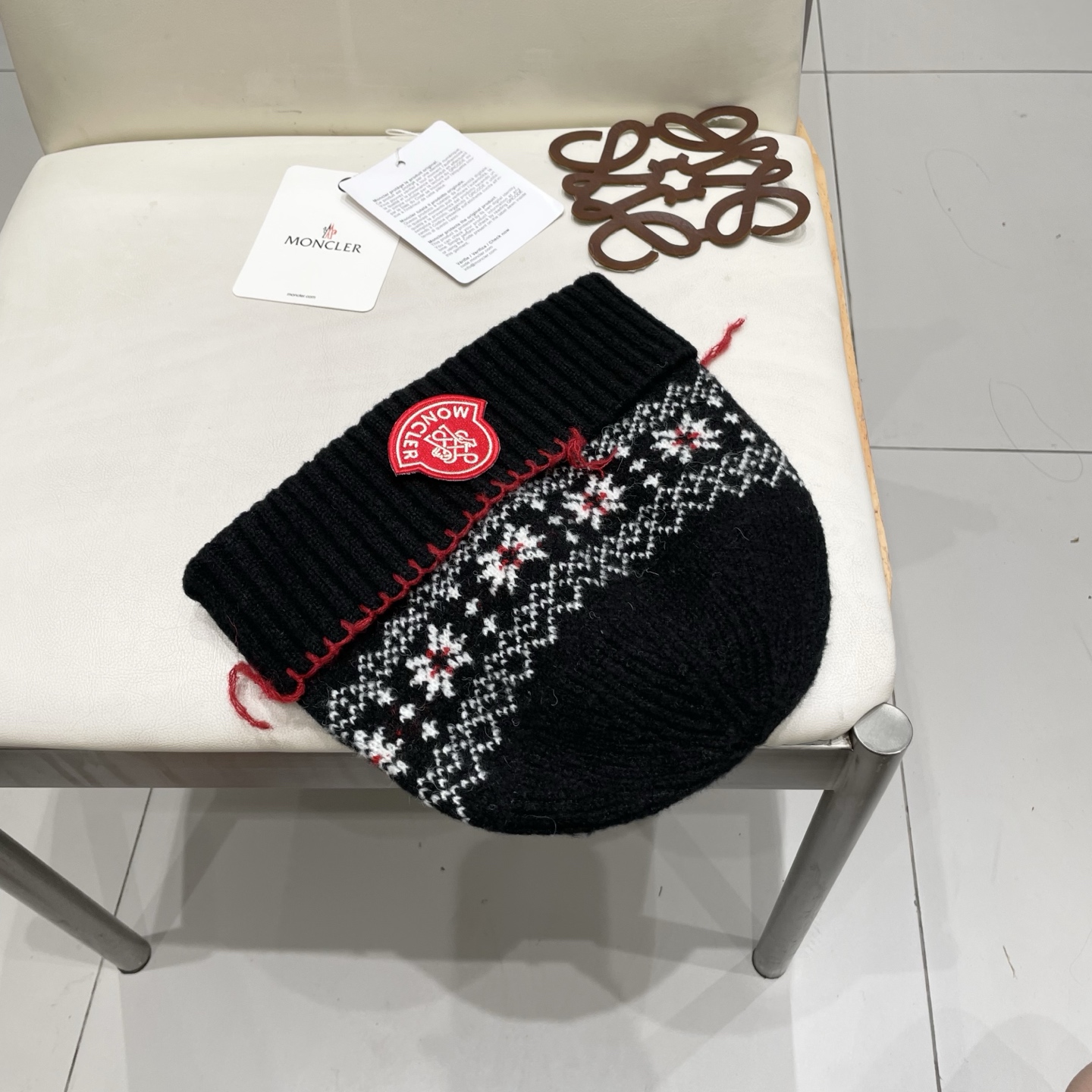  蒙口Moncler盟可睐💥官网经典针织帽，原单复刻.非常柔软亲肤，弹性很好💓有质感又非常百搭的款式~保