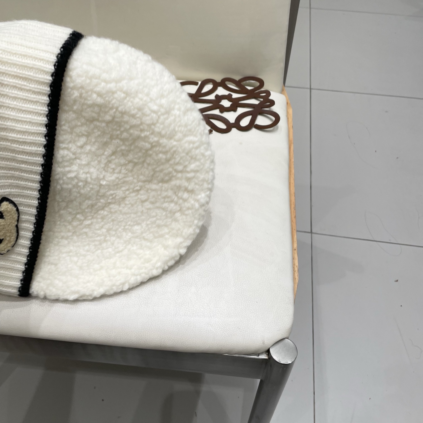  Chanel香奈儿热卖爆款，羊毛针织毛线帽，时尚好品质高端大气，超柔软！超火爆💖质感很赞，出街超好搭配