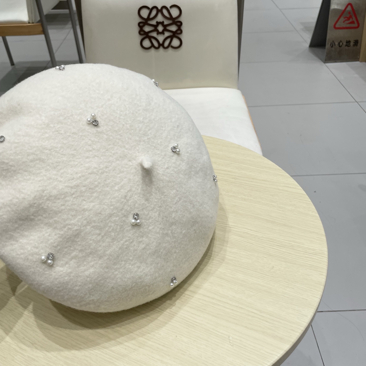  chanel香奈儿手工珍珠时尚百搭贝雷帽女秋冬新款优雅气质羊毛画家帽显脸小