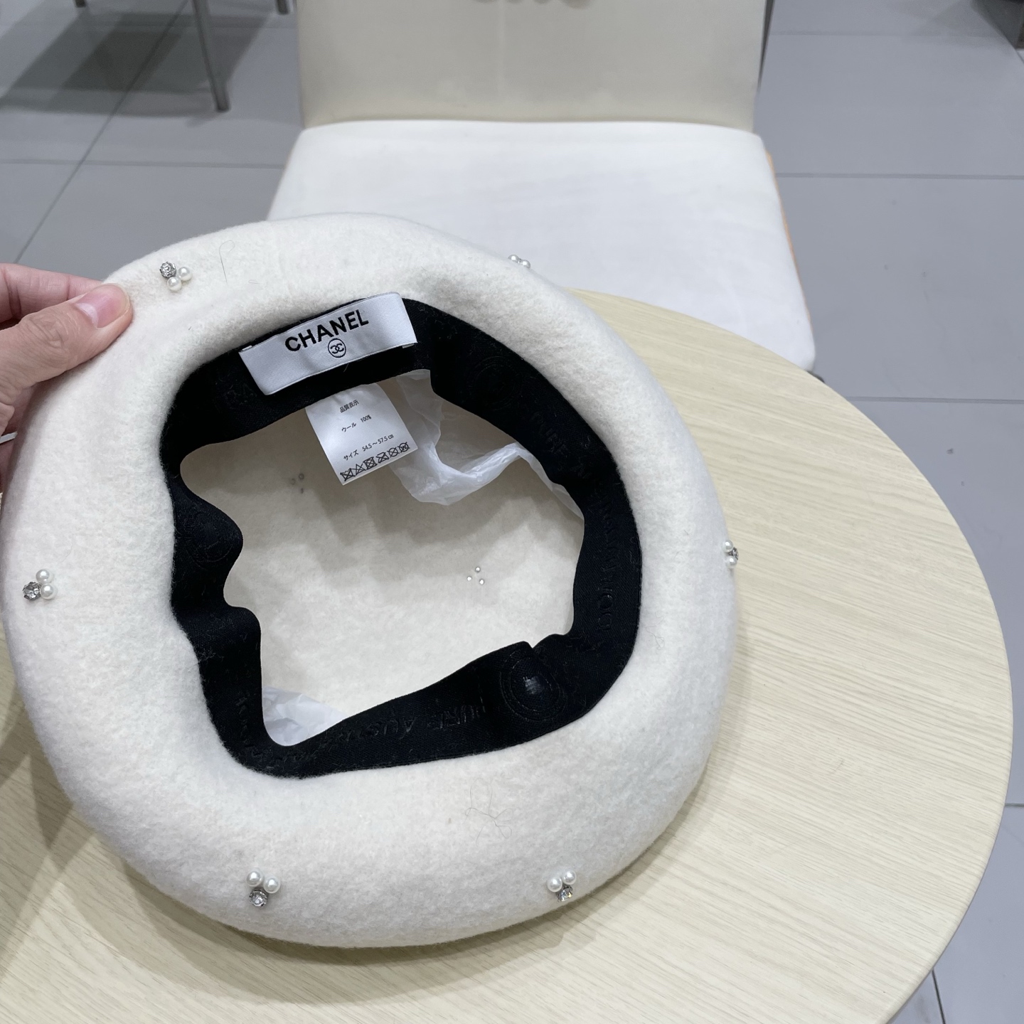  chanel香奈儿手工珍珠时尚百搭贝雷帽女秋冬新款优雅气质羊毛画家帽显脸小