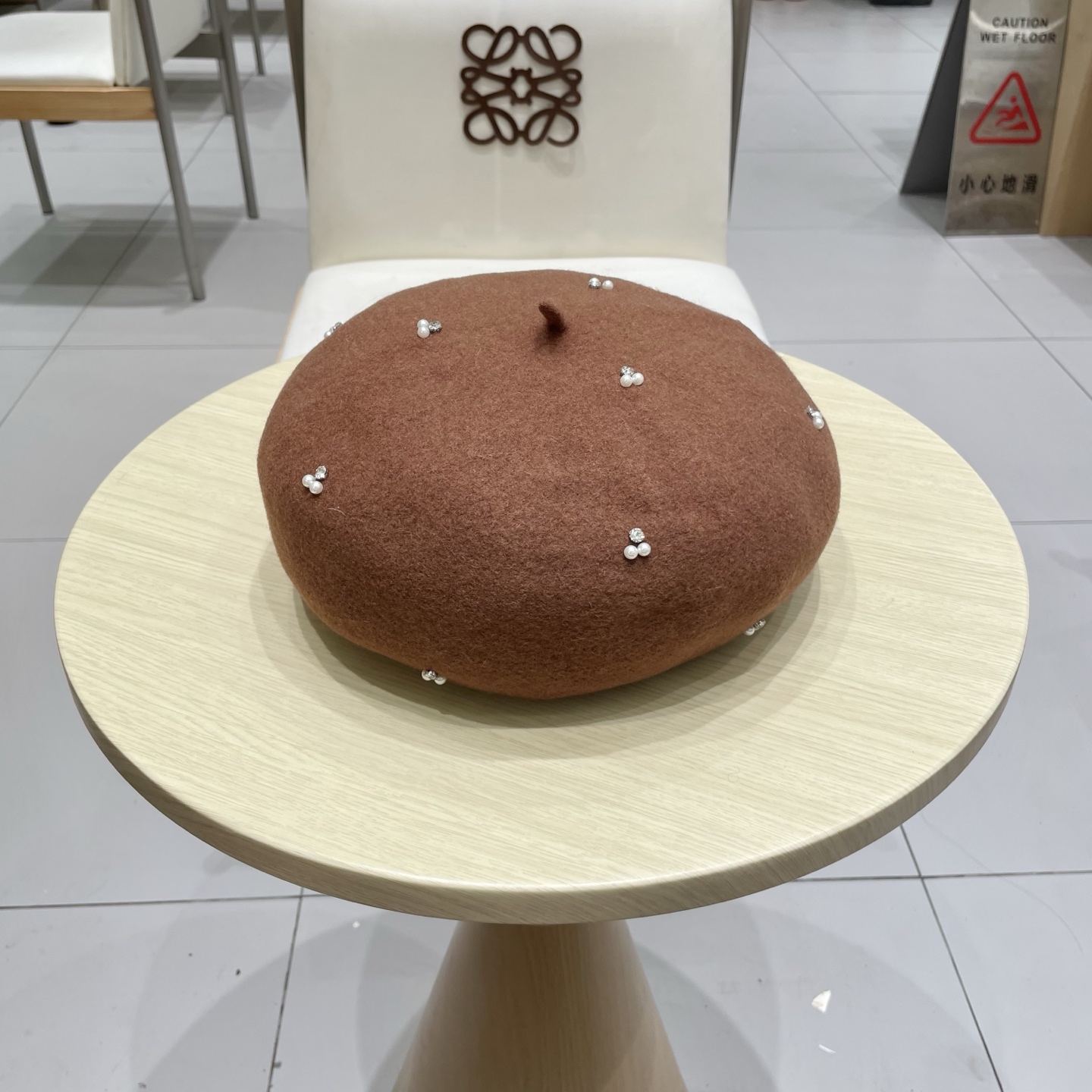  chanel香奈儿手工珍珠时尚百搭贝雷帽女秋冬新款优雅气质羊毛画家帽显脸小