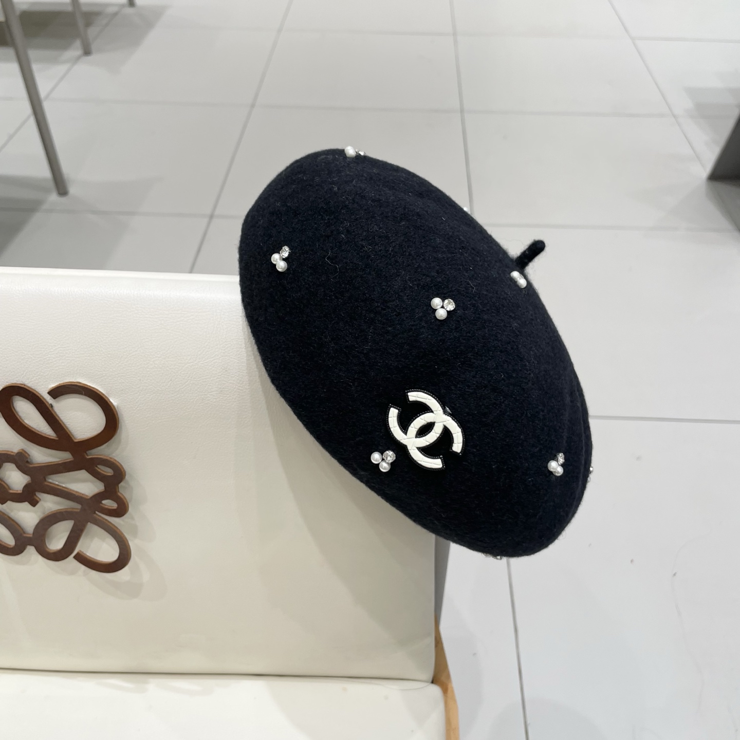  chanel香奈儿手工珍珠时尚百搭贝雷帽女秋冬新款优雅气质羊毛画家帽显脸小