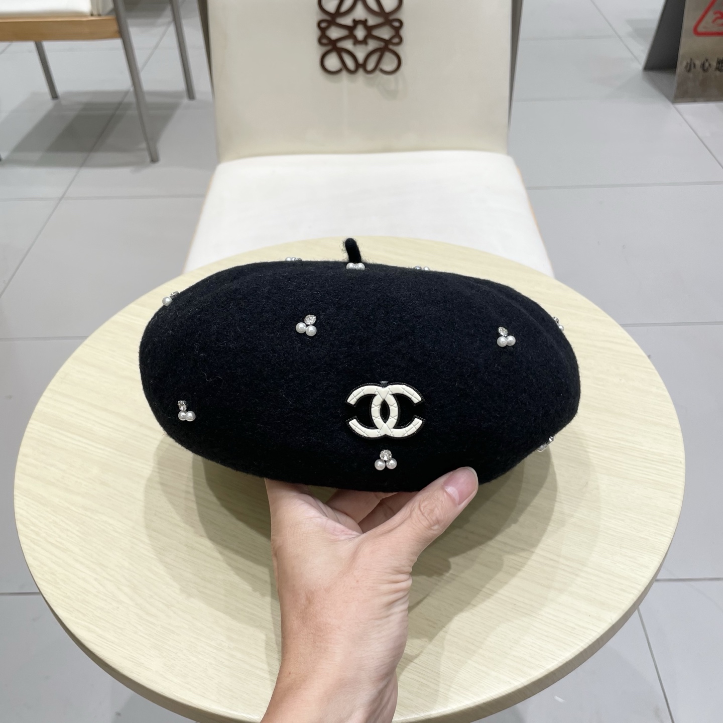  chanel香奈儿手工珍珠时尚百搭贝雷帽女秋冬新款优雅气质羊毛画家帽显脸小