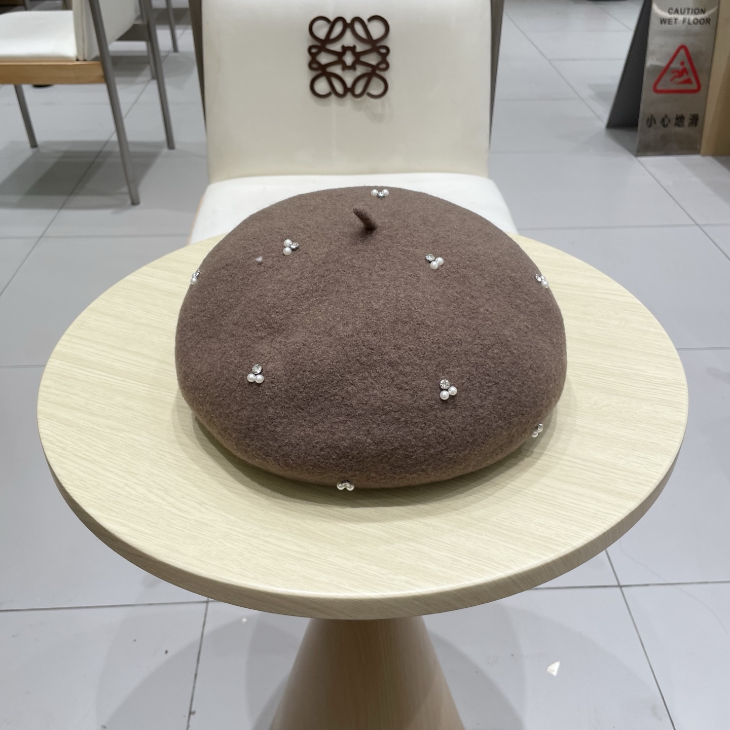  chanel香奈儿手工珍珠时尚百搭贝雷帽女秋冬新款优雅气质羊毛画家帽显脸小